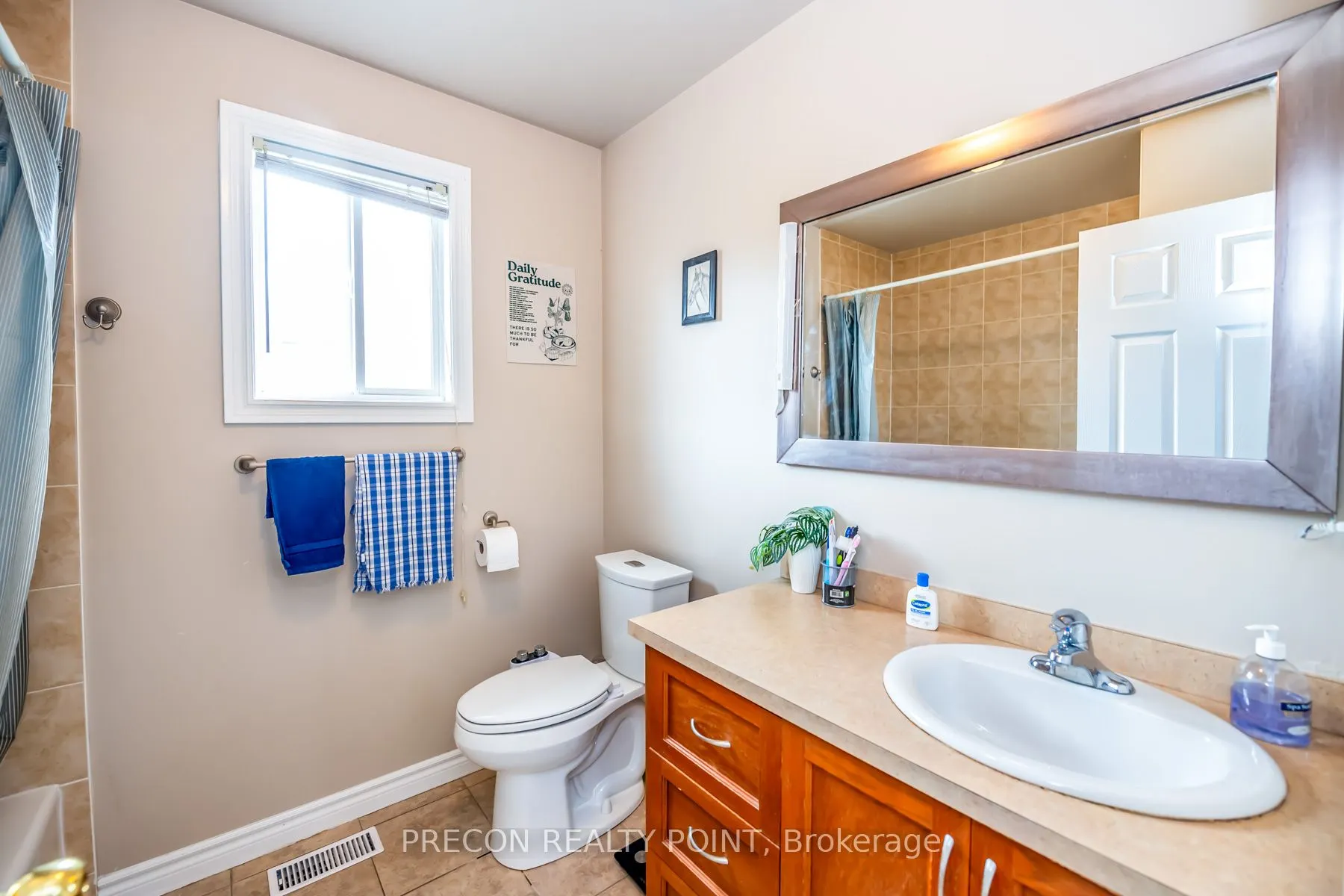 24 Midanbury Way