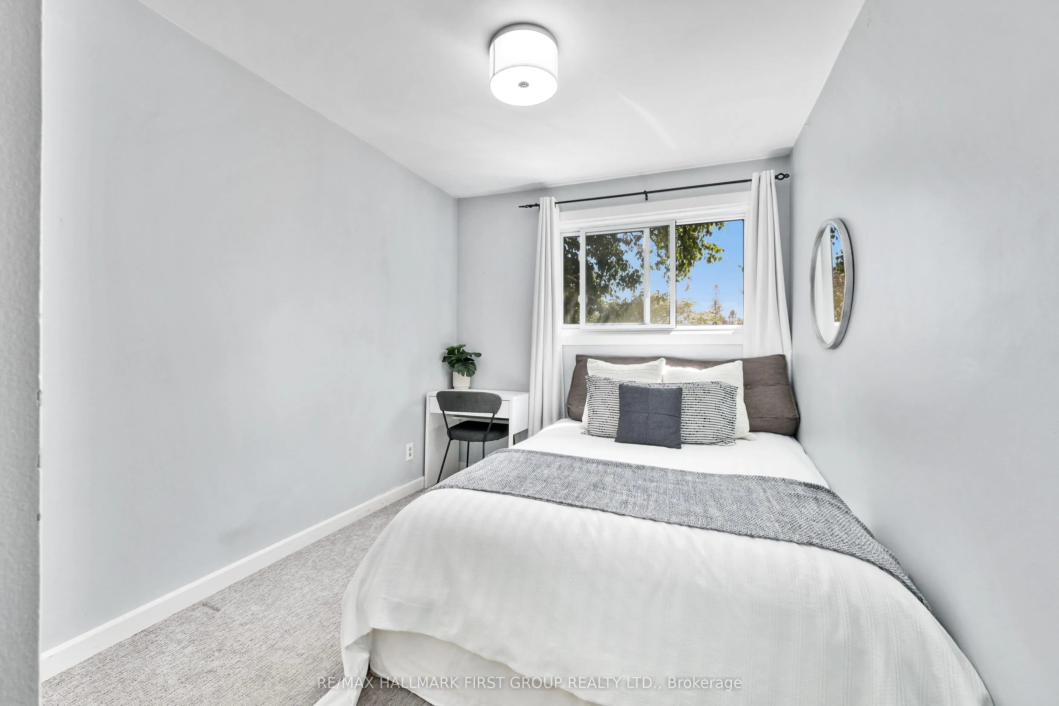 8 Ravensdale Road