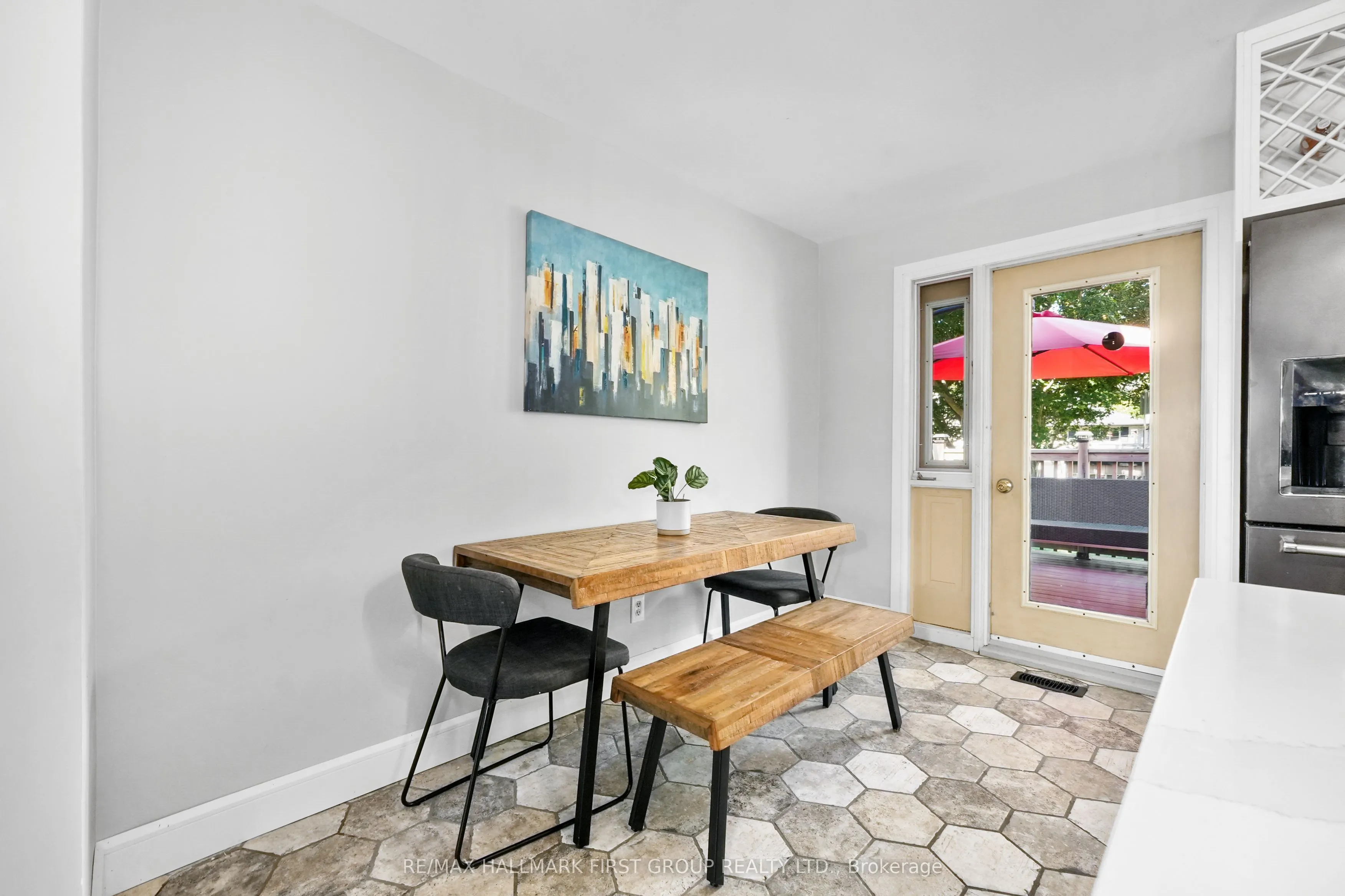 8 Ravensdale Road