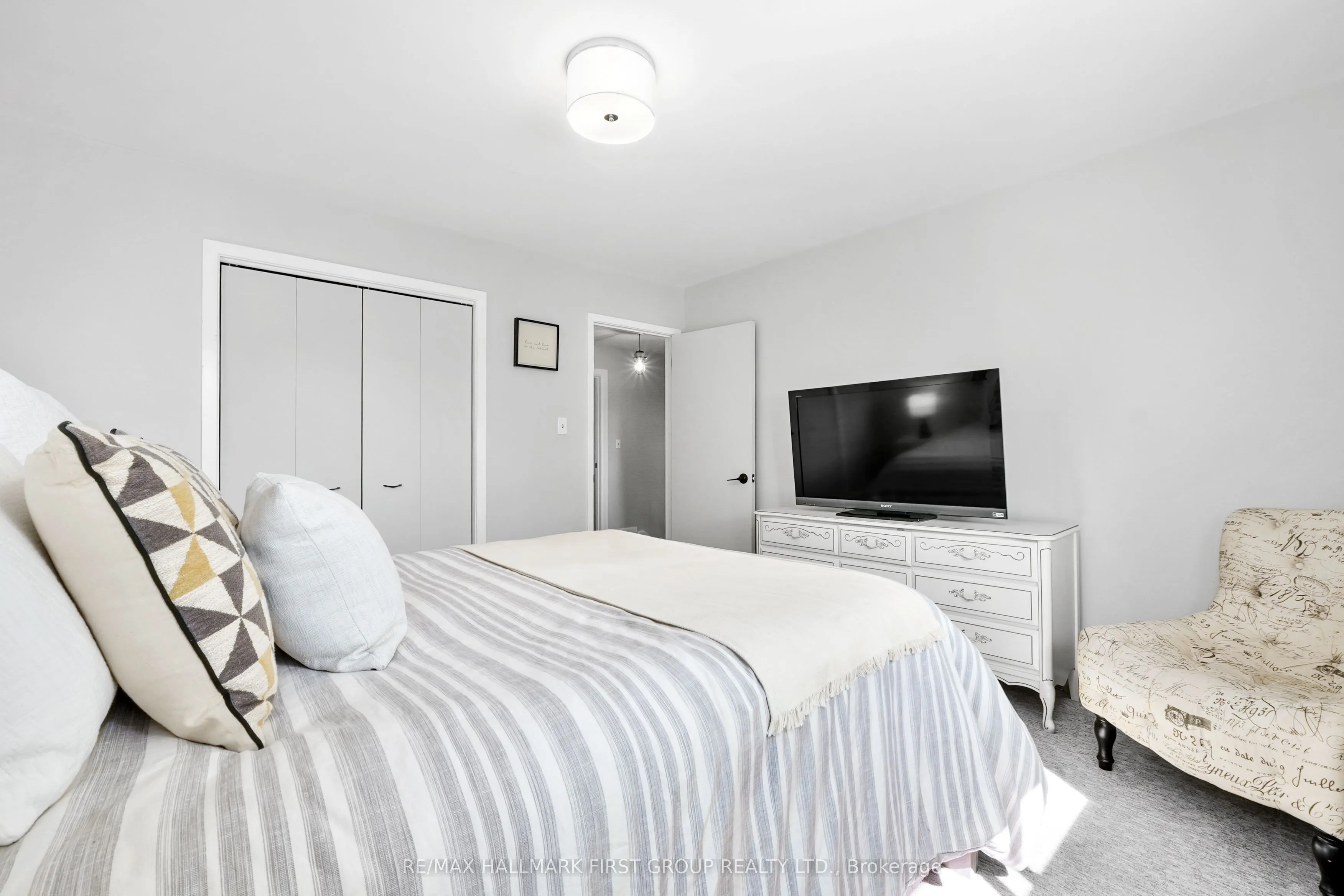 8 Ravensdale Road