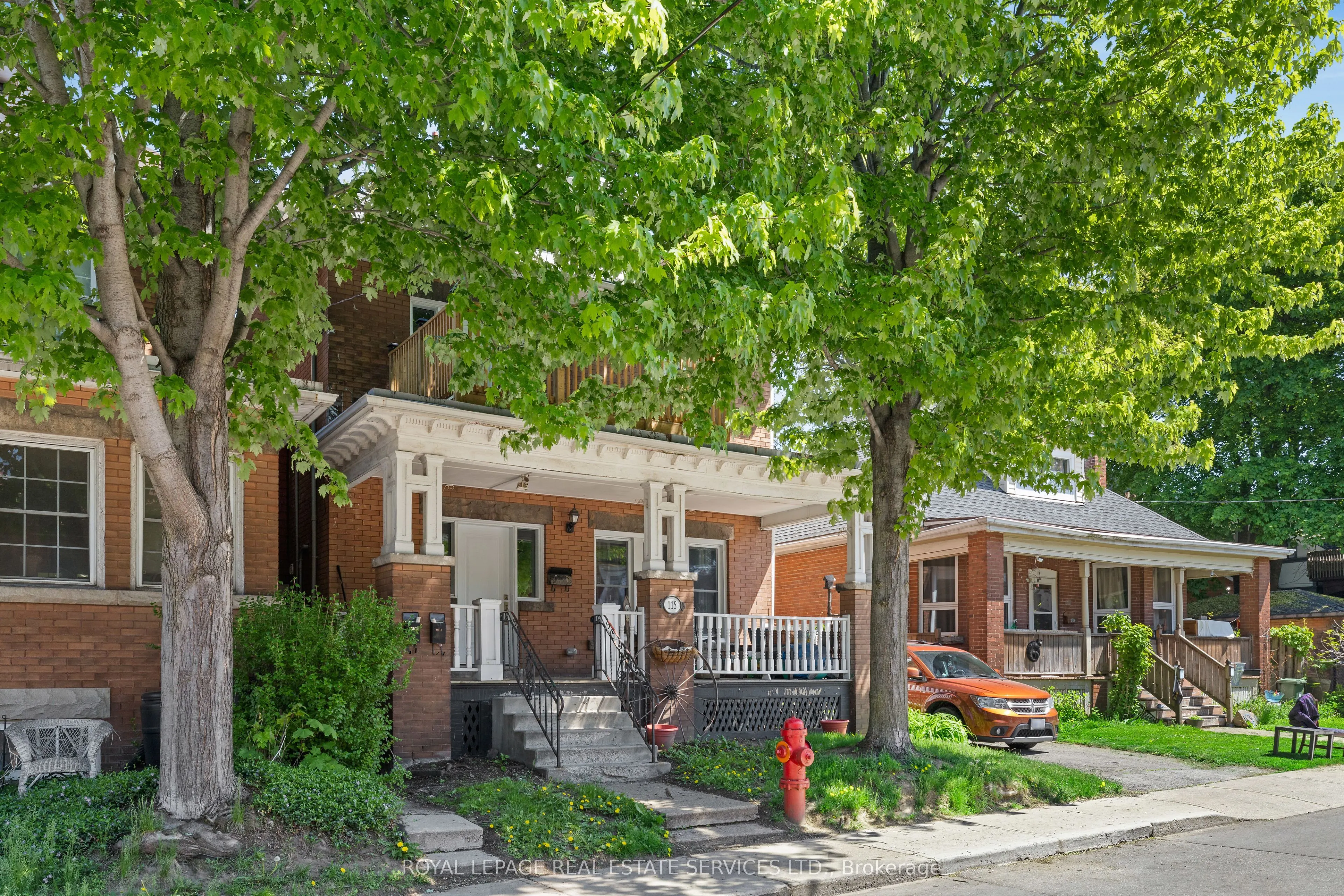 115 Spadina Avenue