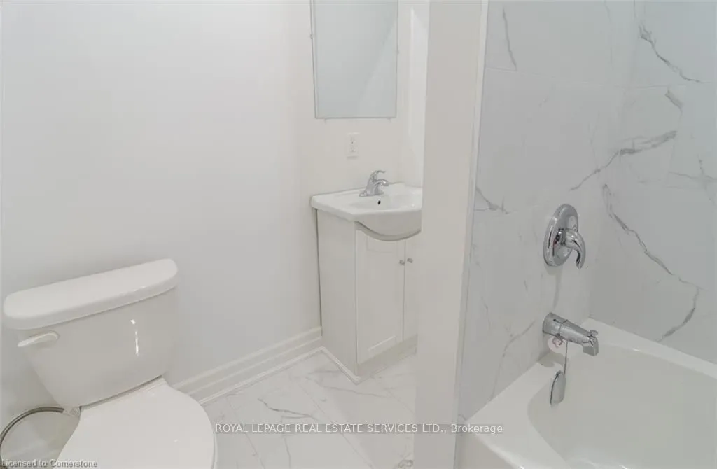115 Spadina Avenue