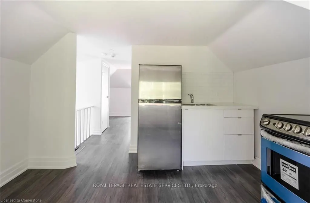 115 Spadina Avenue