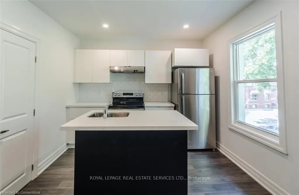 115 Spadina Avenue