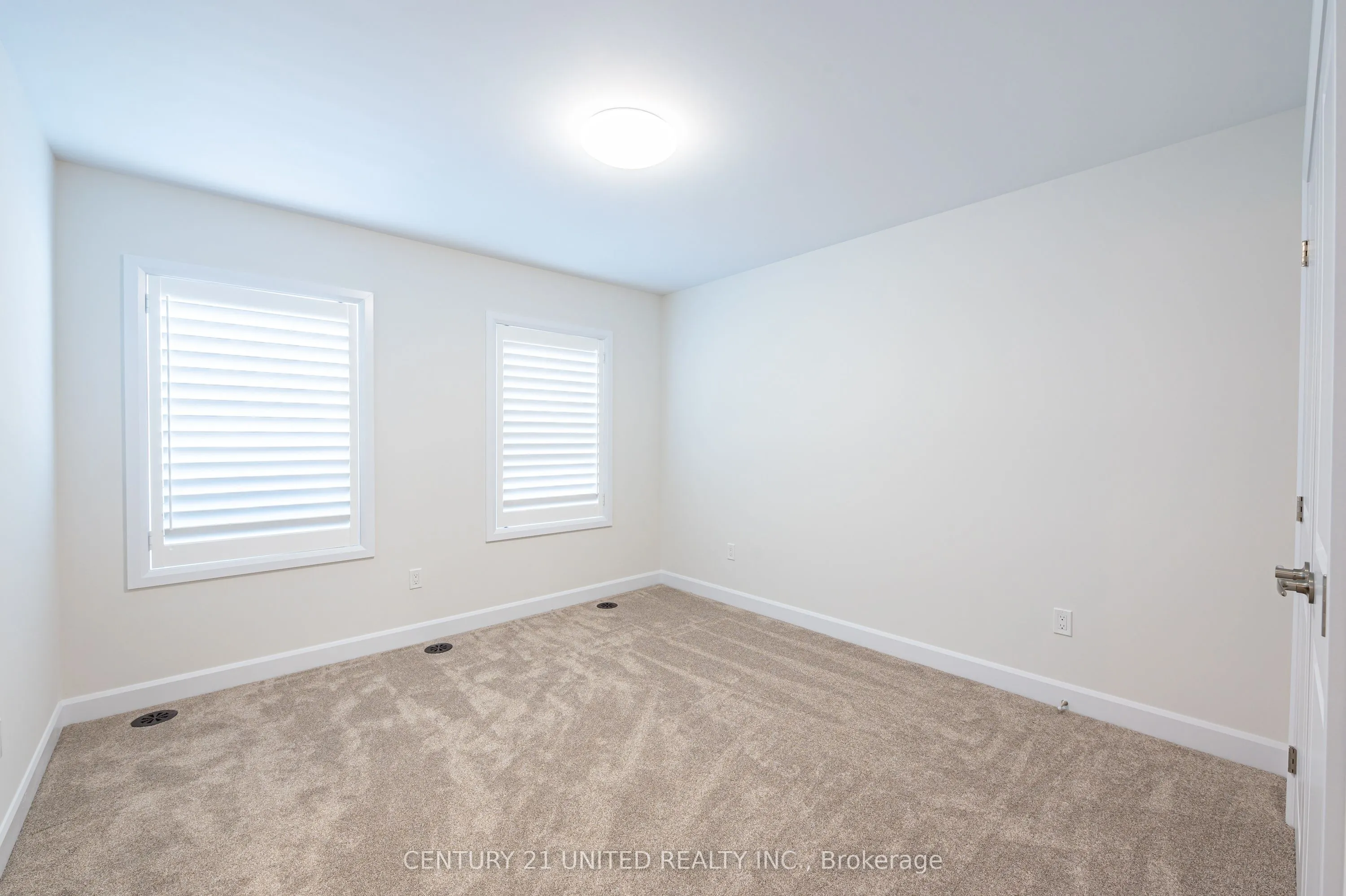 313 Mullighan Gardens