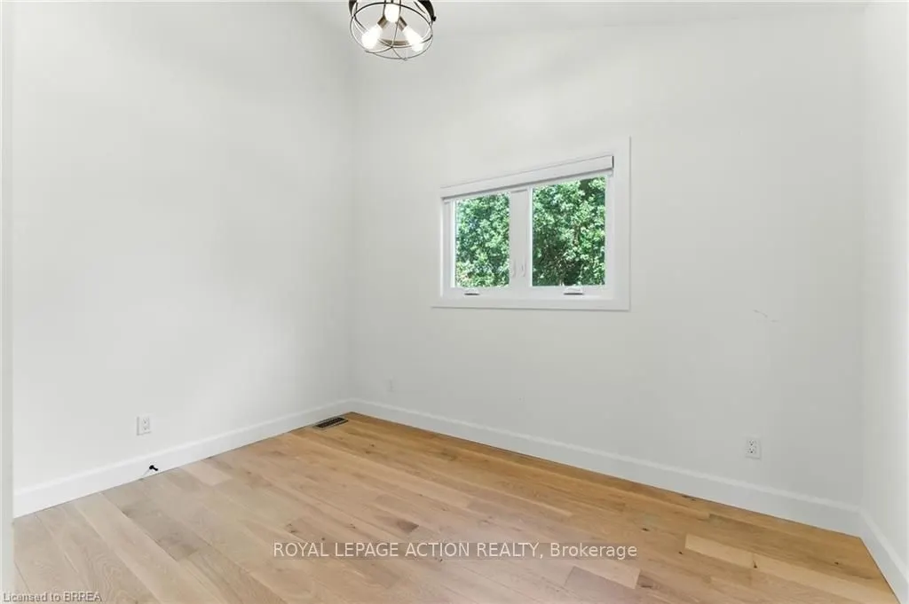 37 Barnes Avenue