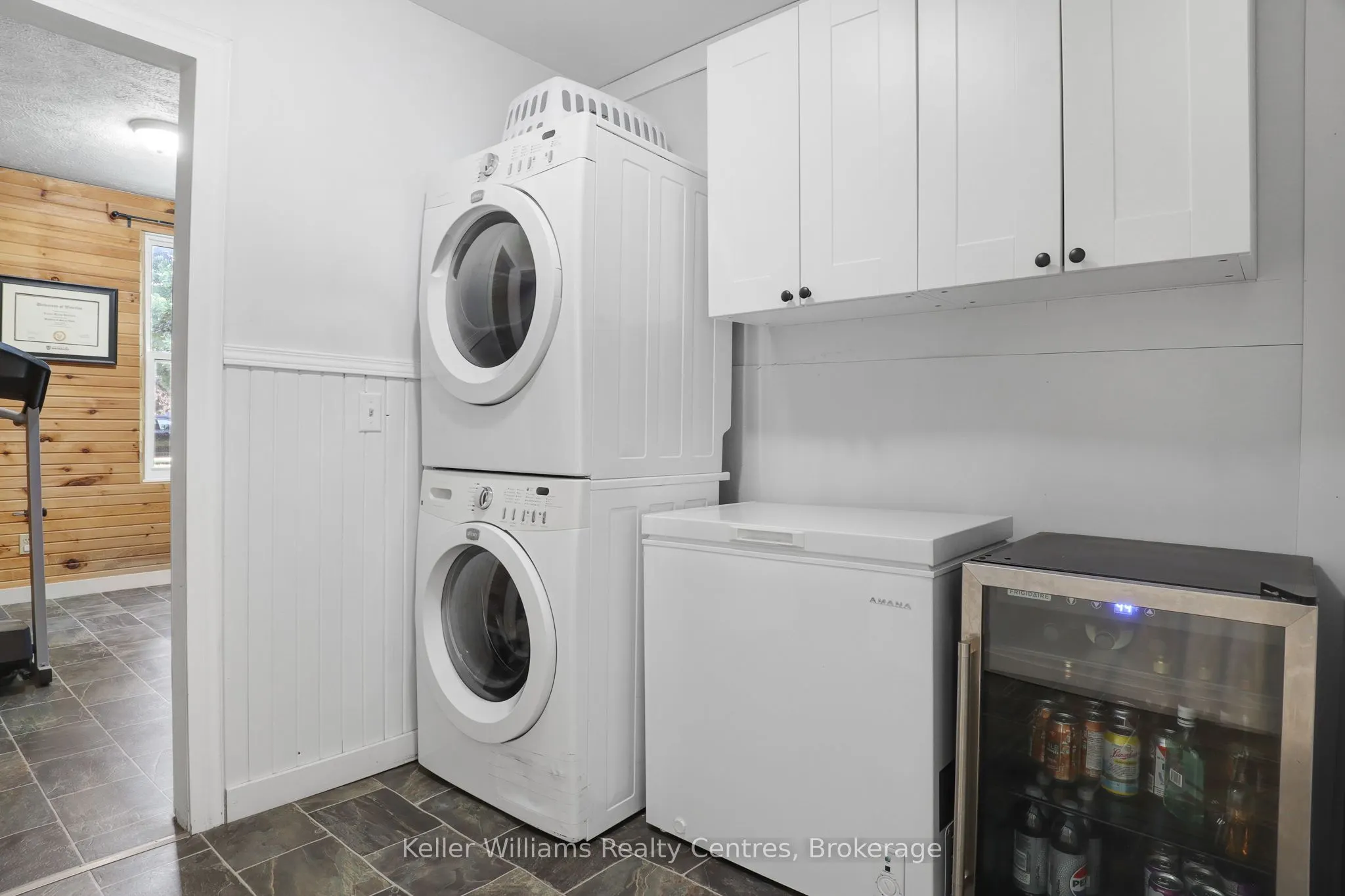 31 Yonge Street S