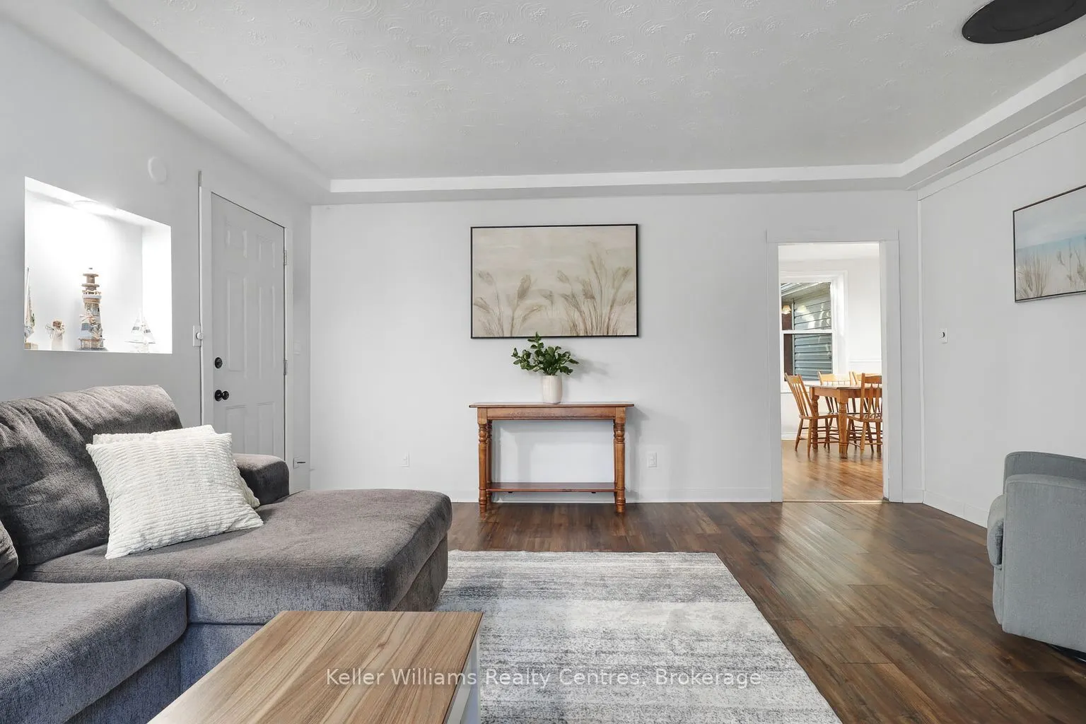 31 Yonge Street S
