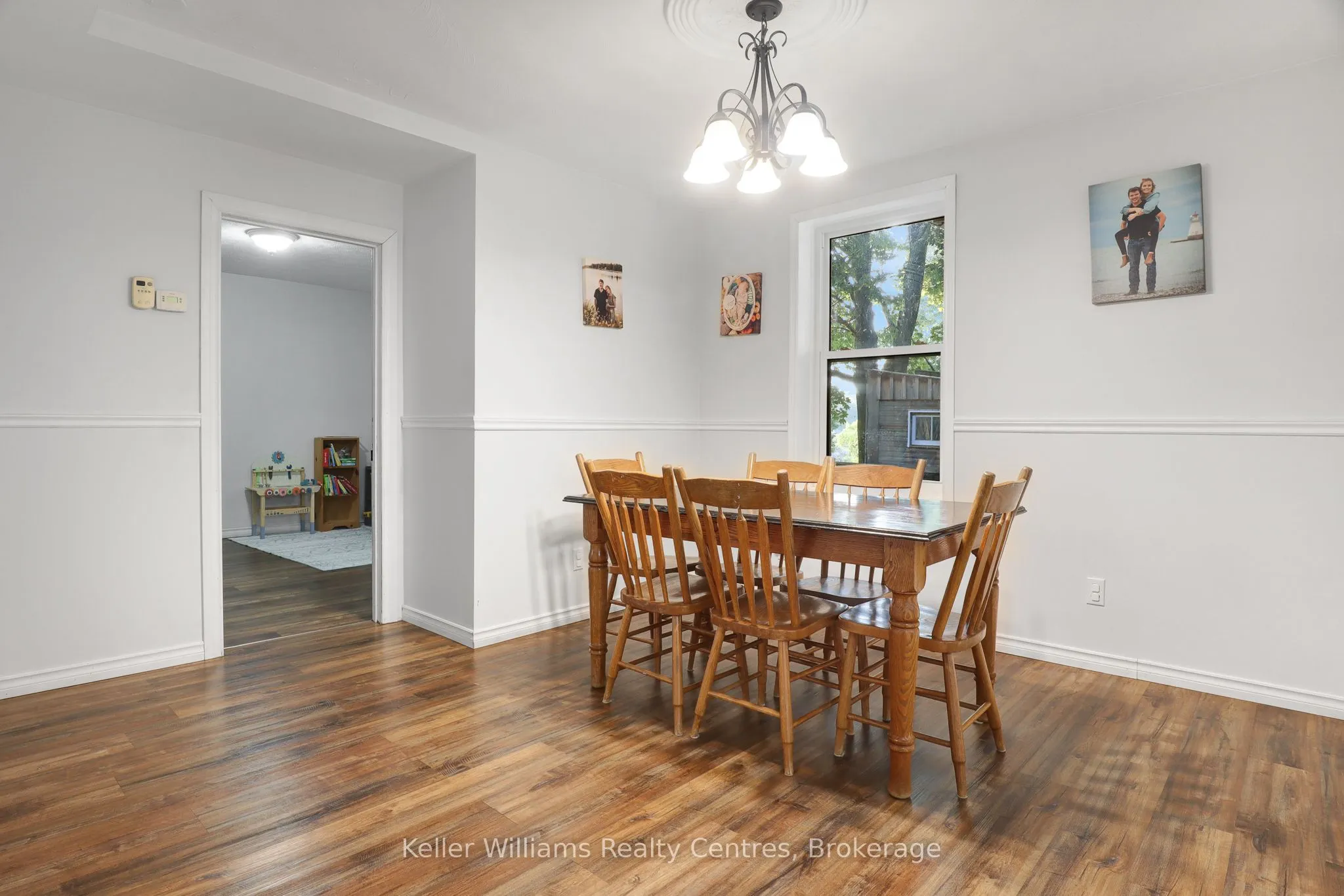 31 Yonge Street S