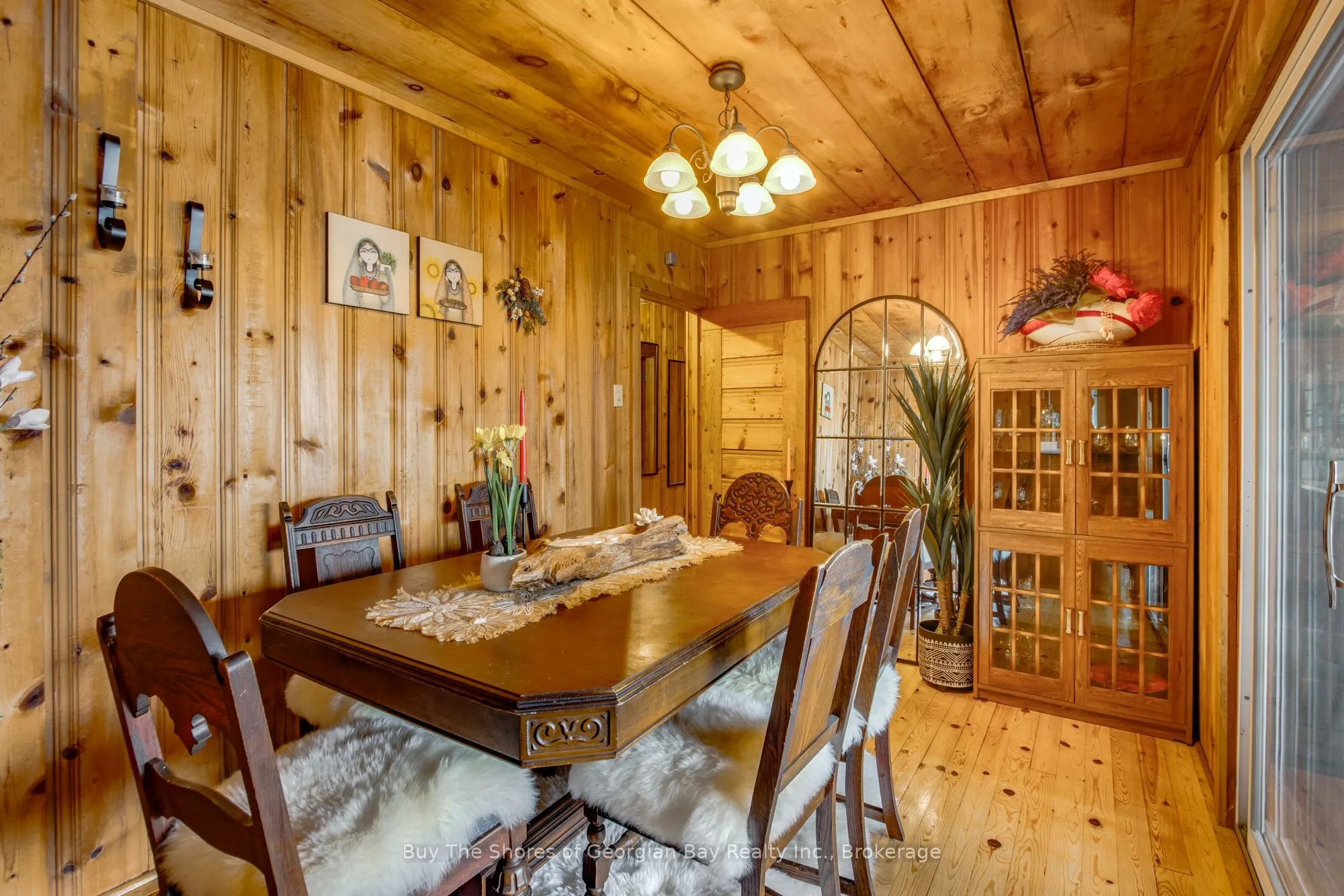 2133 Harrison Trail