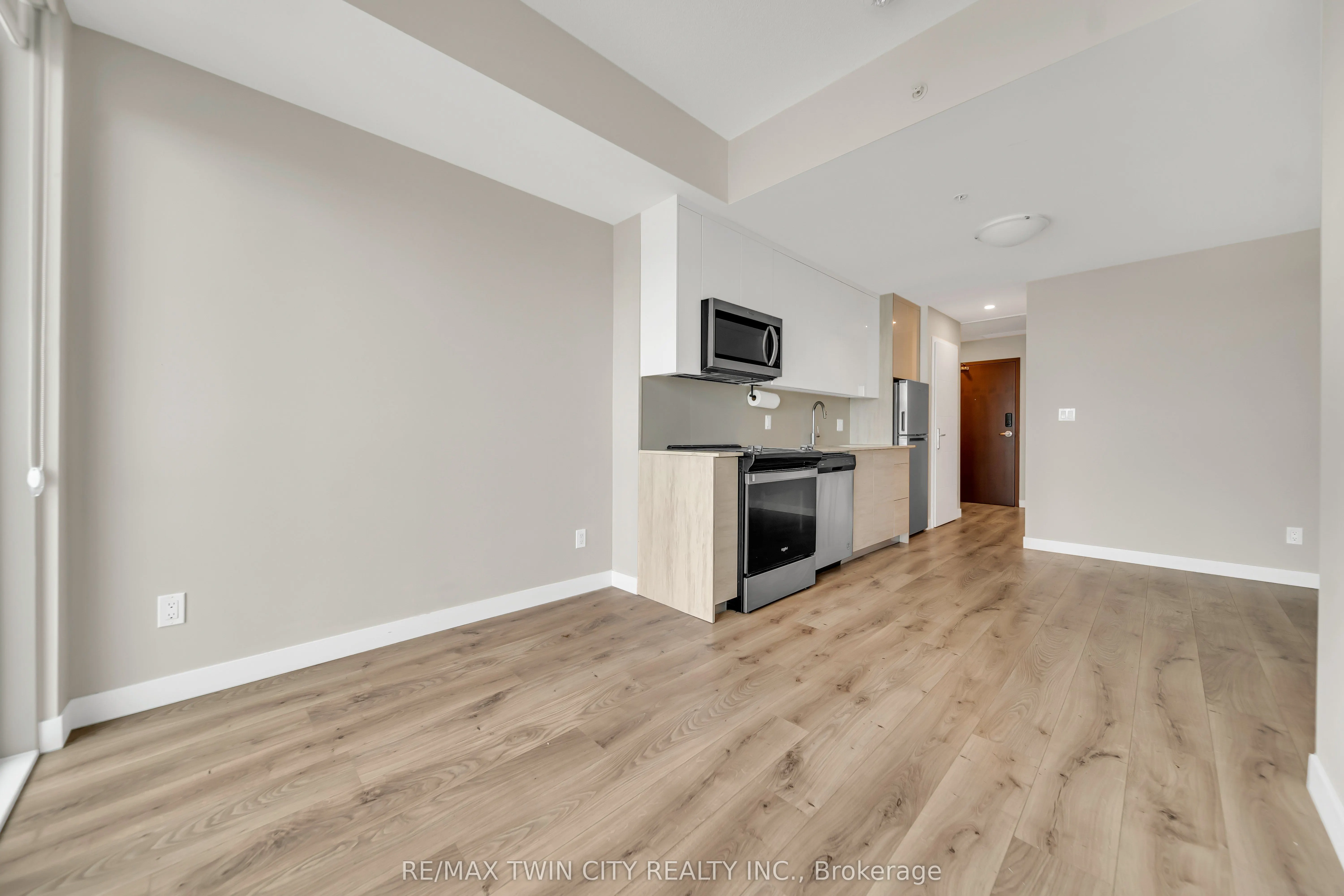 60 Frederick Street, #2404