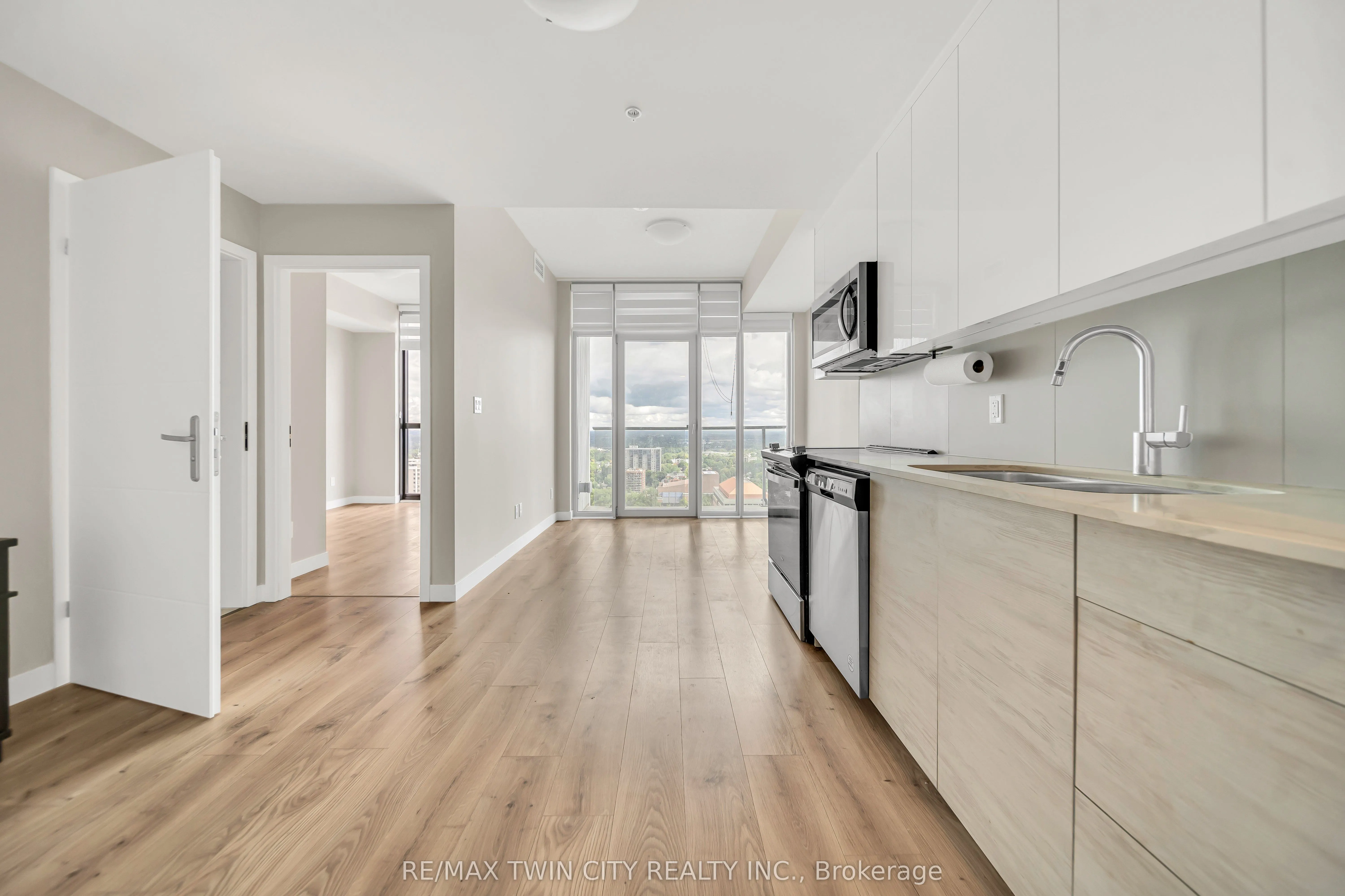 60 Frederick Street, #2404