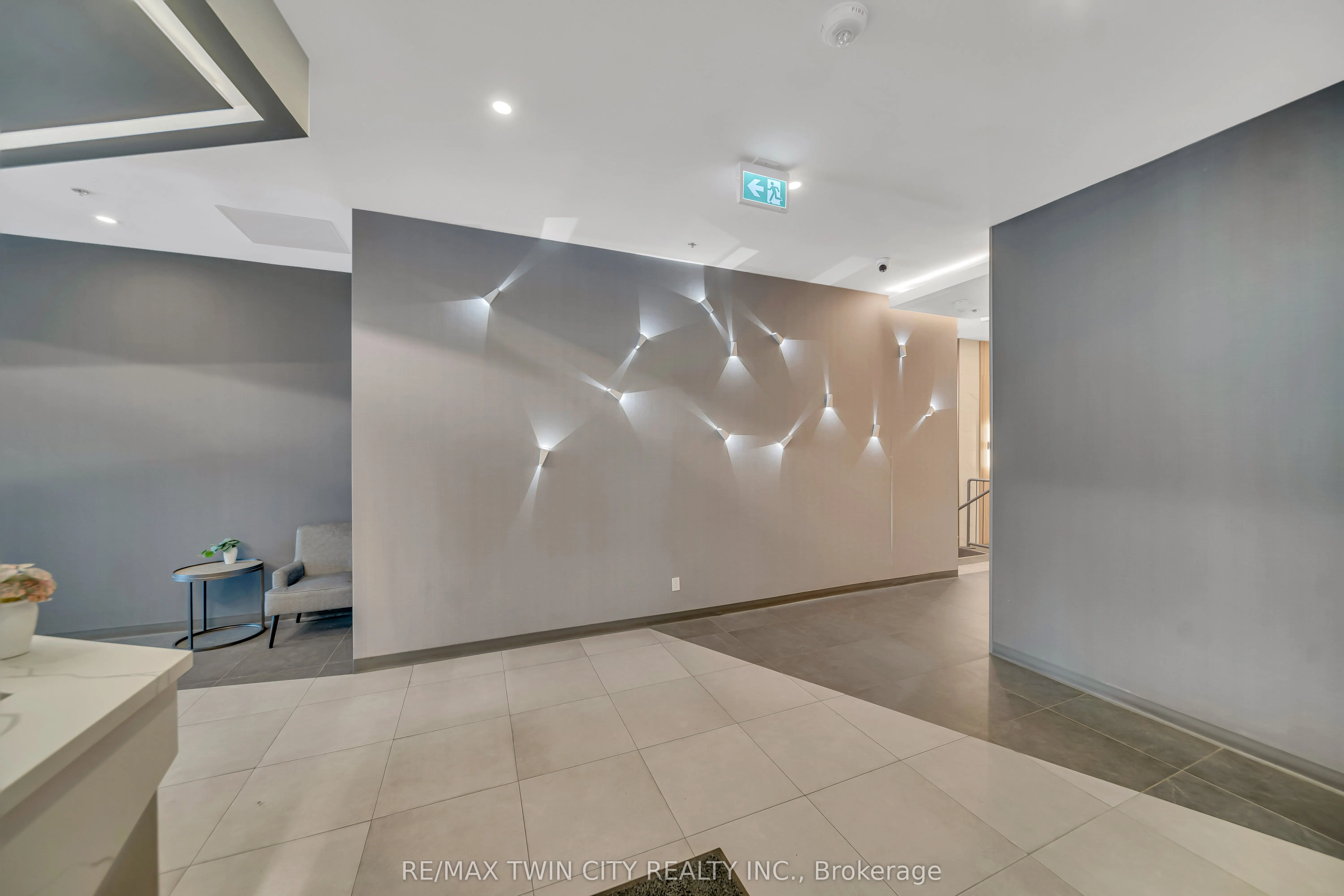 60 Frederick Street, #2404