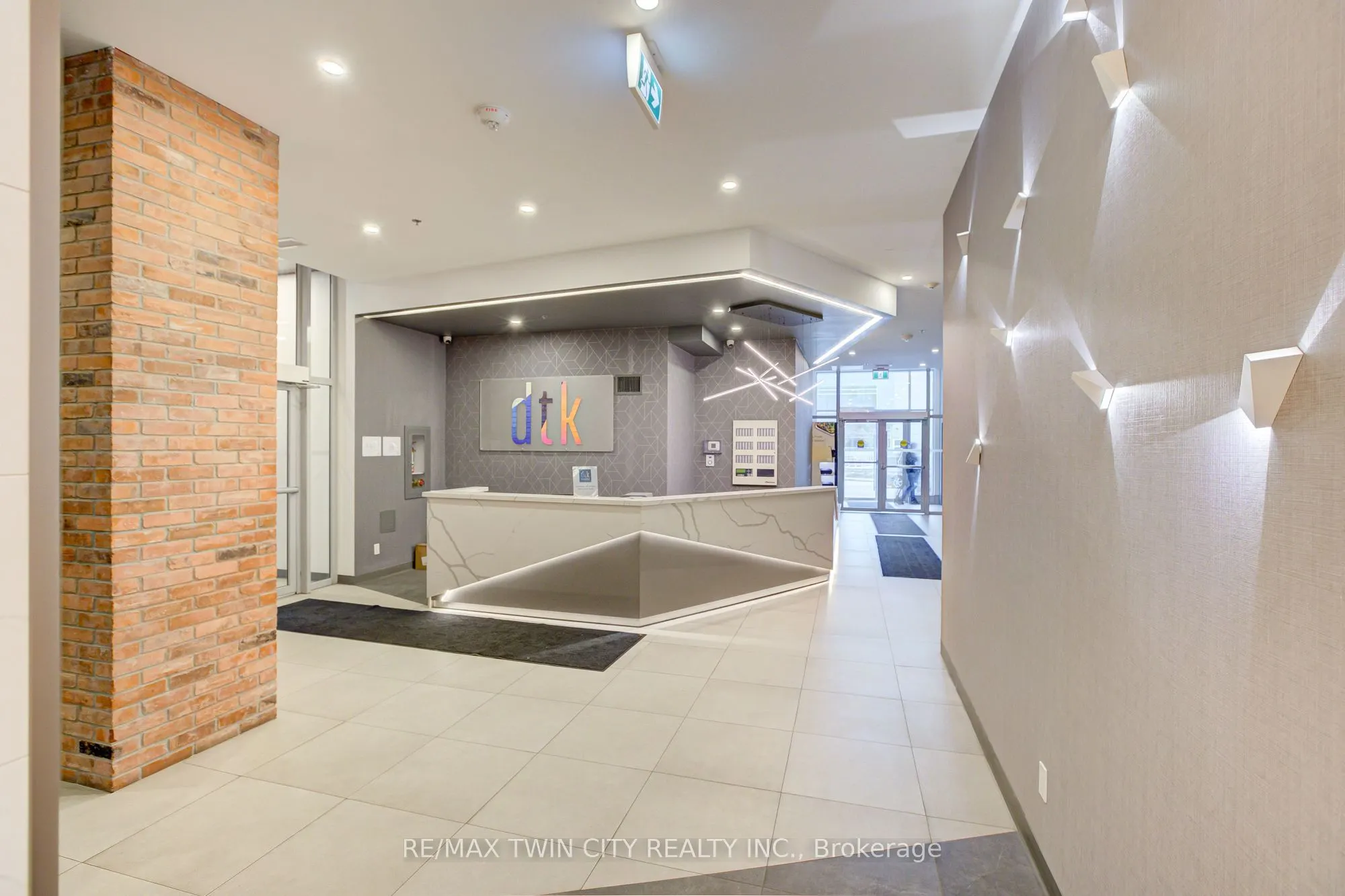 60 Frederick Street, #2404