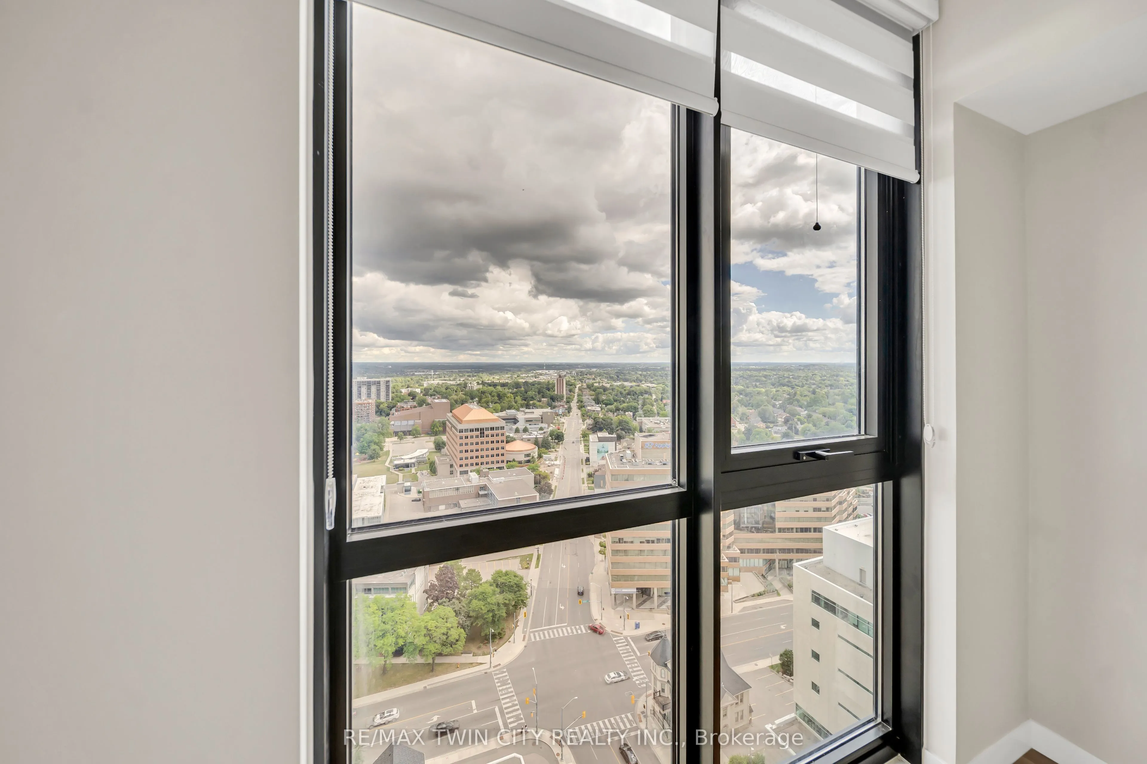 60 Frederick Street, #2404