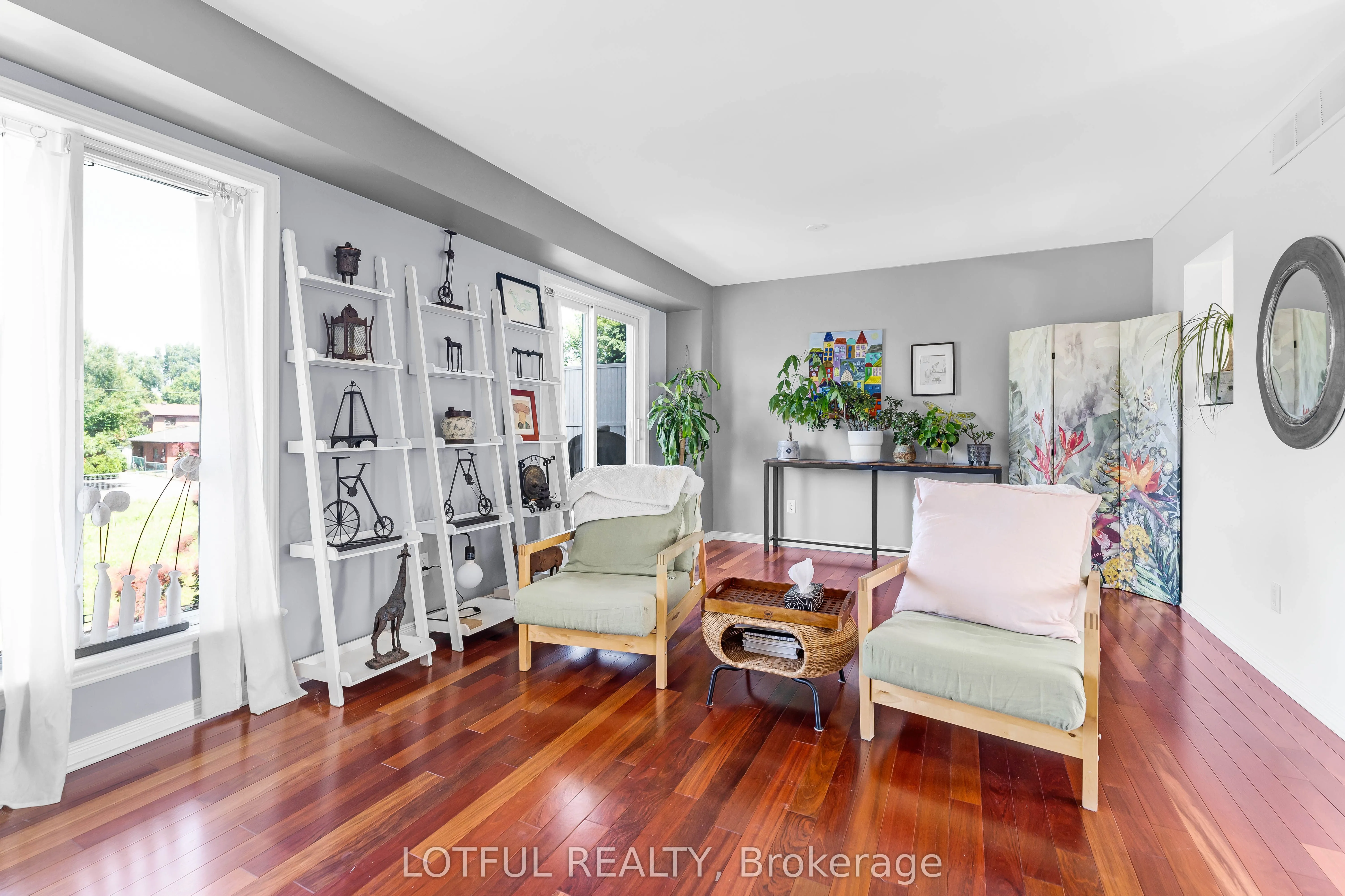 515 Burleigh Private