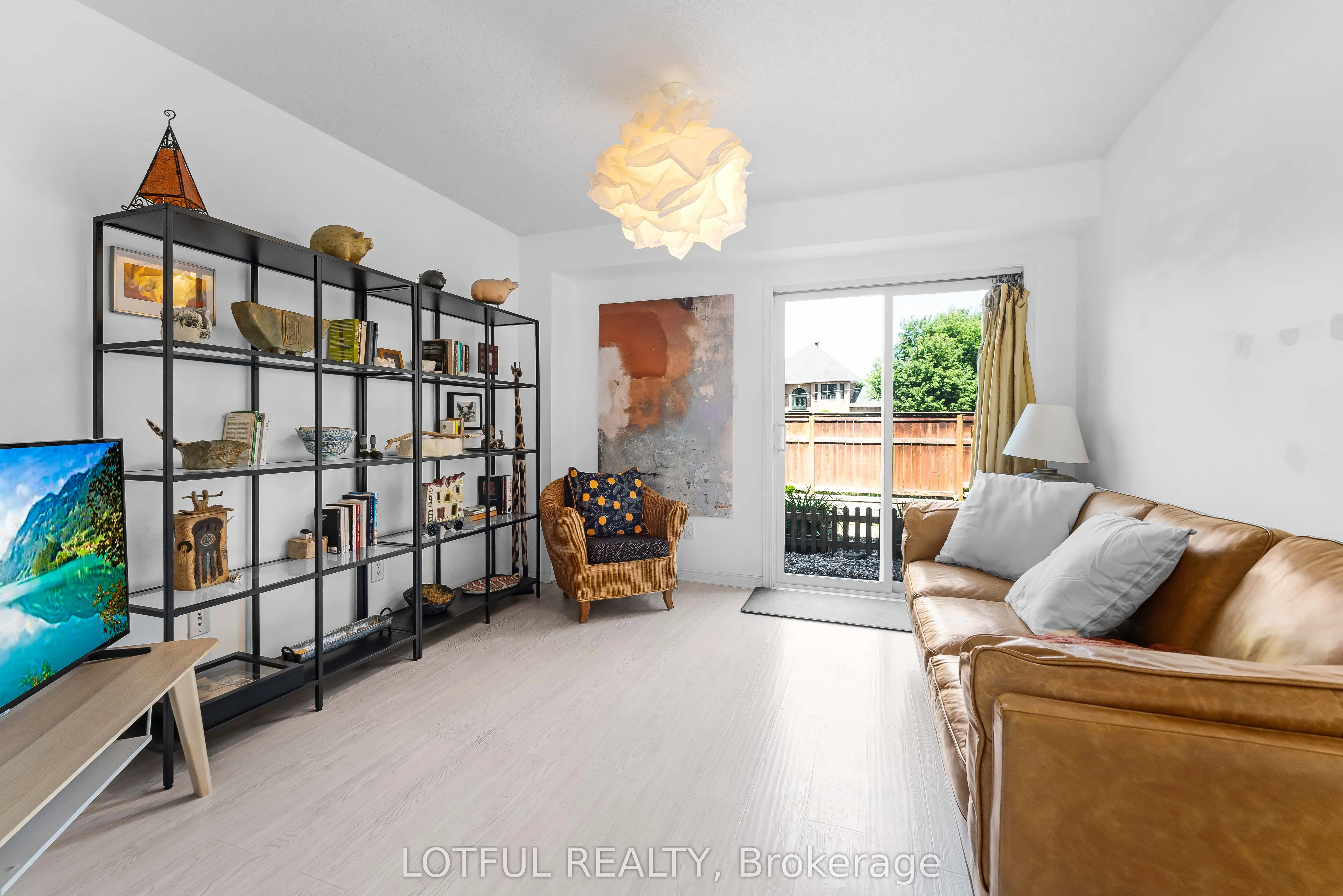 515 Burleigh Private