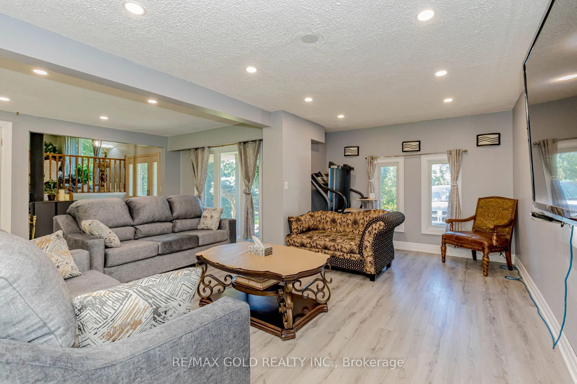 9109 Wellington Rd 50