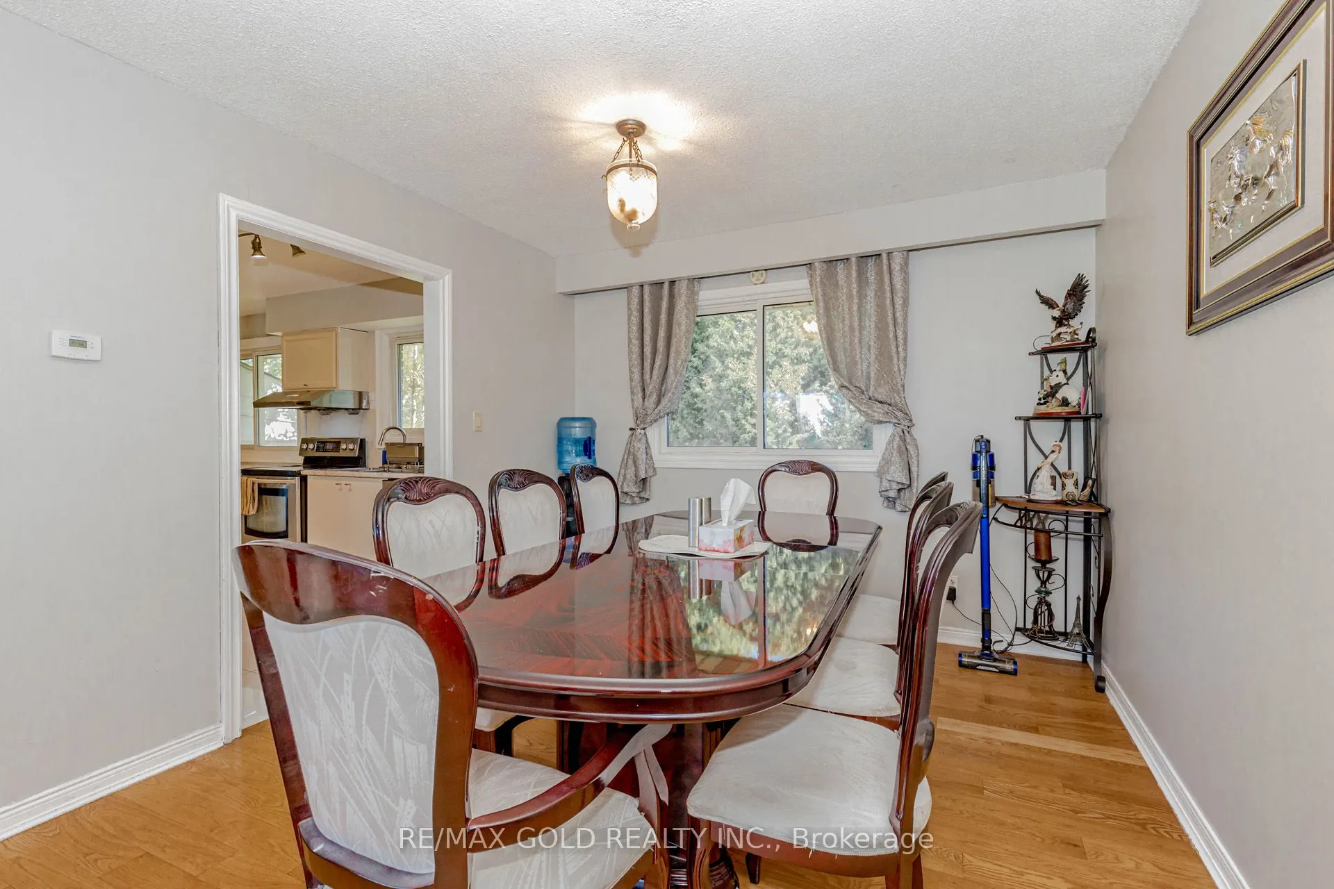 9109 Wellington Rd 50