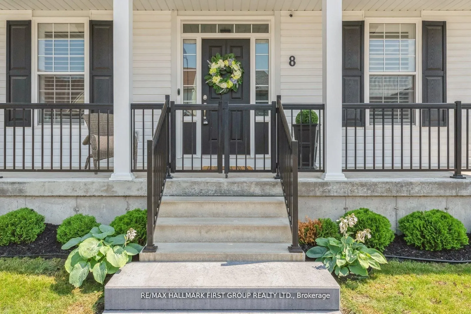 8 Bridges Boulevard