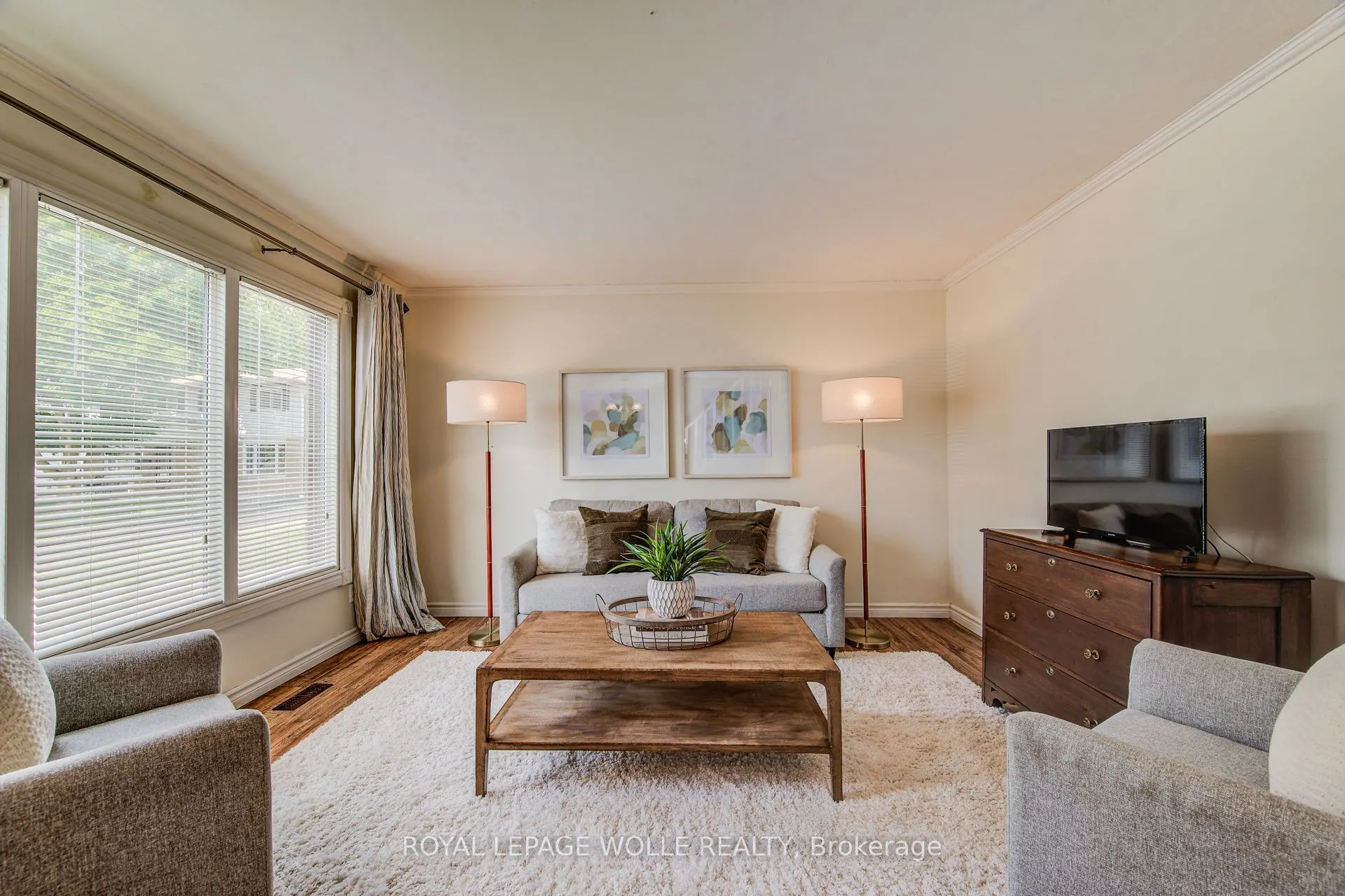 65 Aspen Crescent