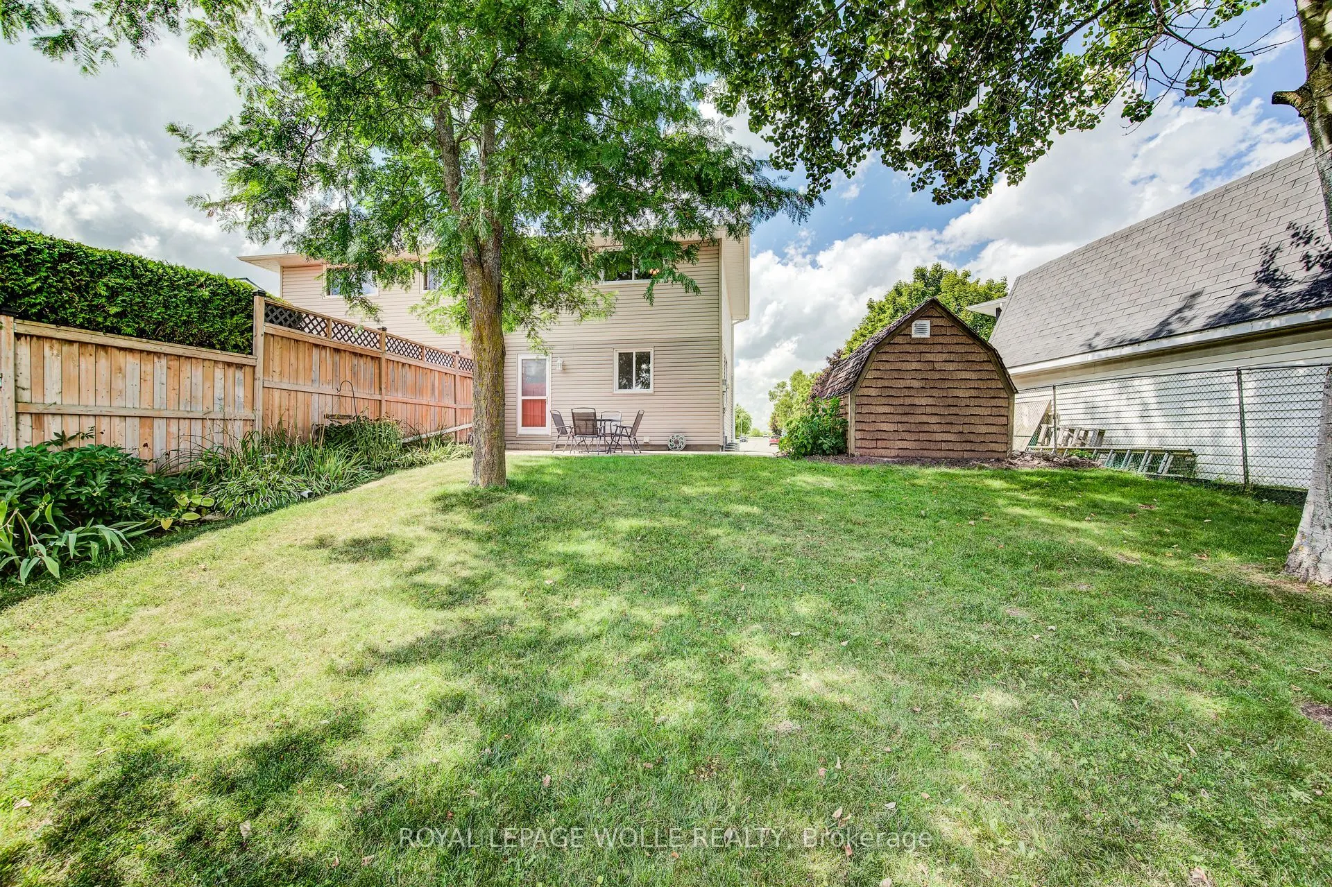 65 Aspen Crescent