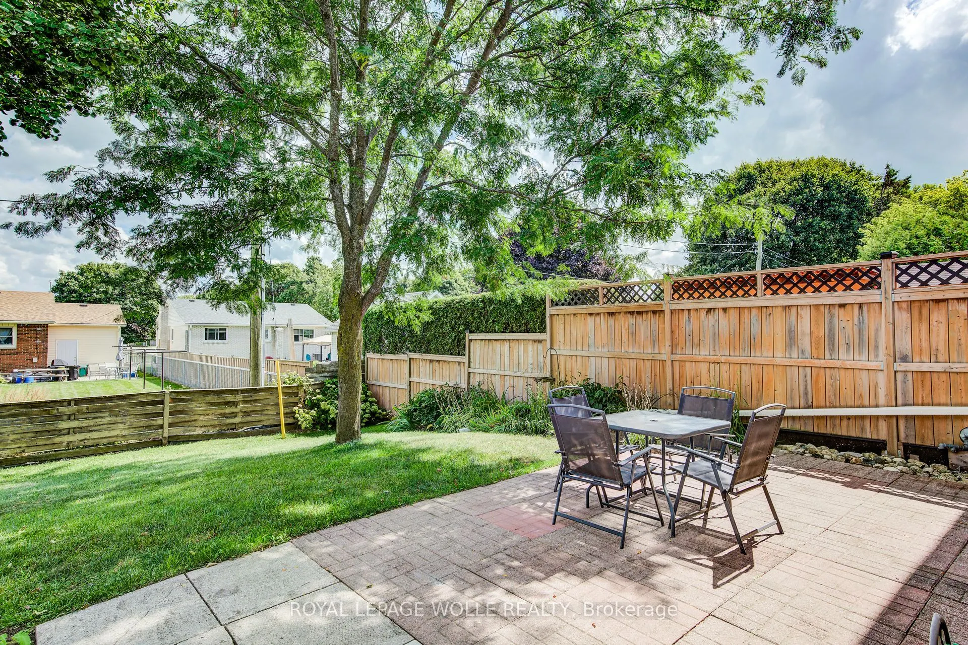 65 Aspen Crescent