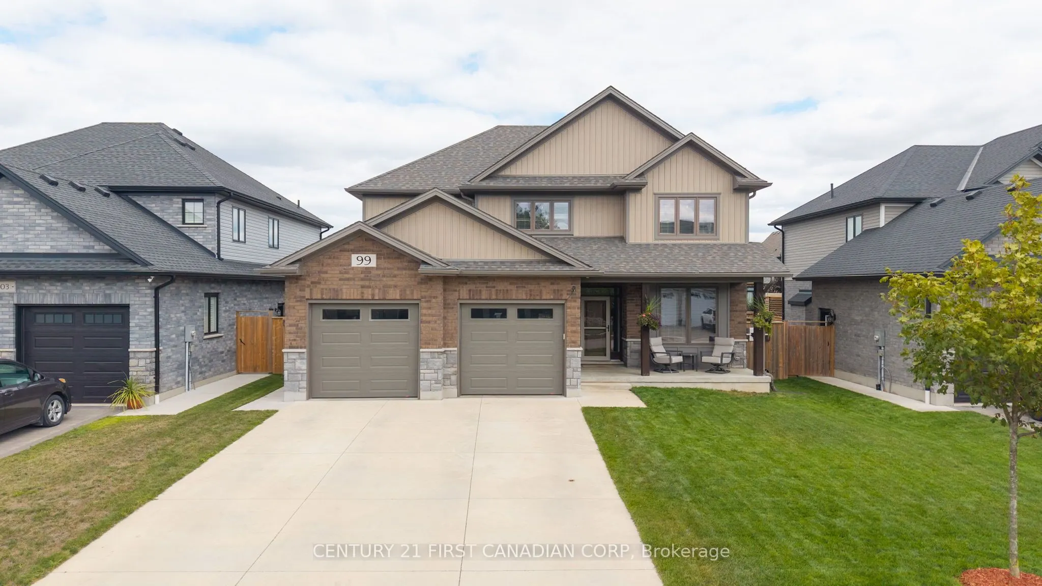 99 Thames Springs Crescent