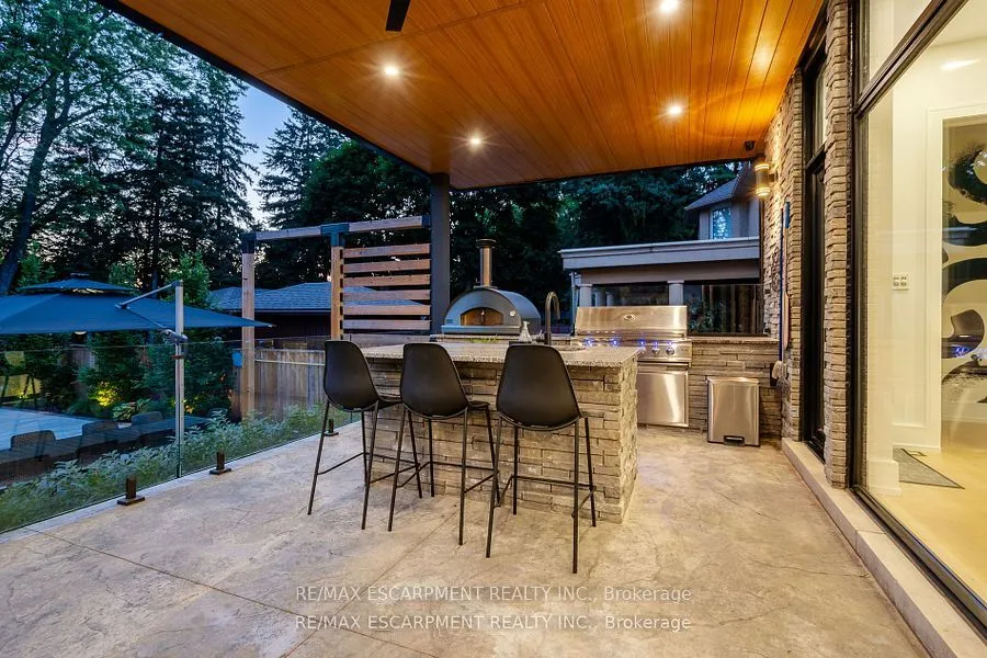 86 Valleyview Drive