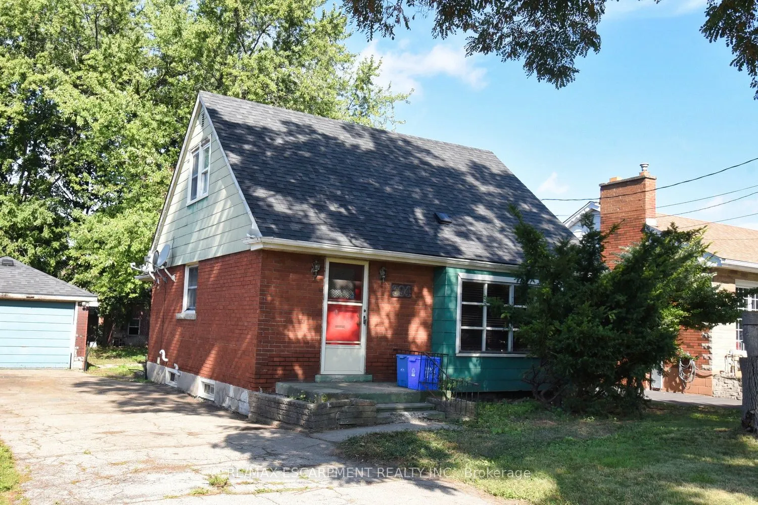 394 Upper Ottawa Street