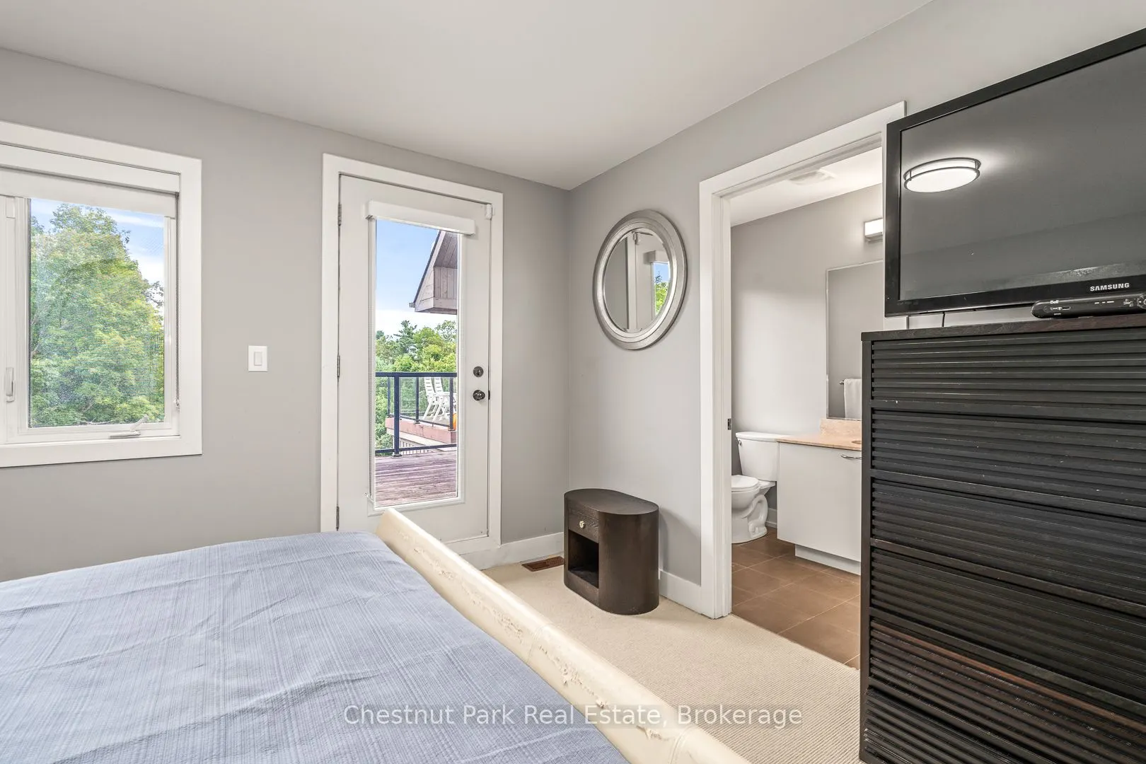 65 Rockmount Crescent