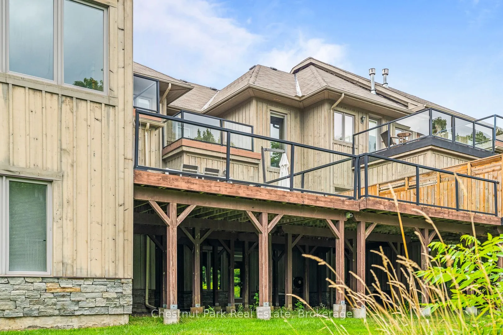 65 Rockmount Crescent