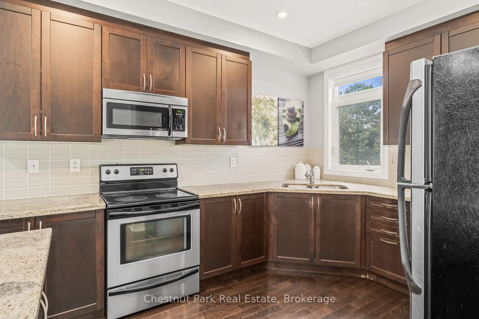 65 Rockmount Crescent