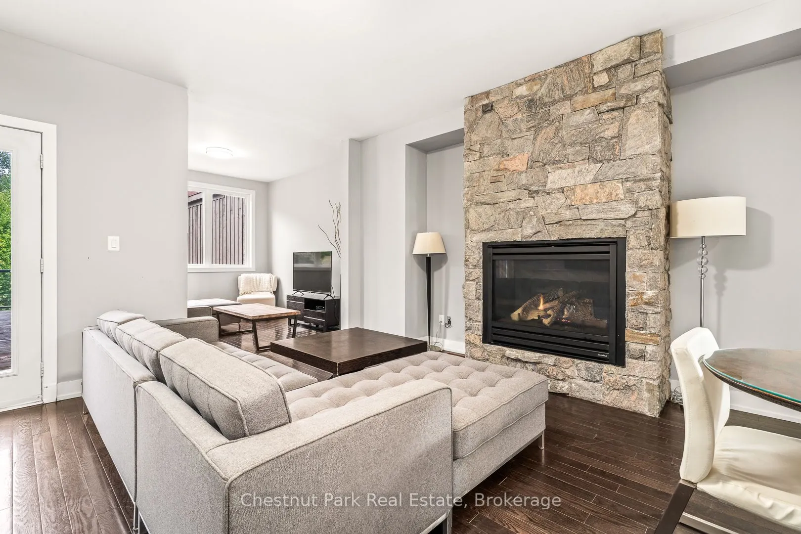 65 Rockmount Crescent