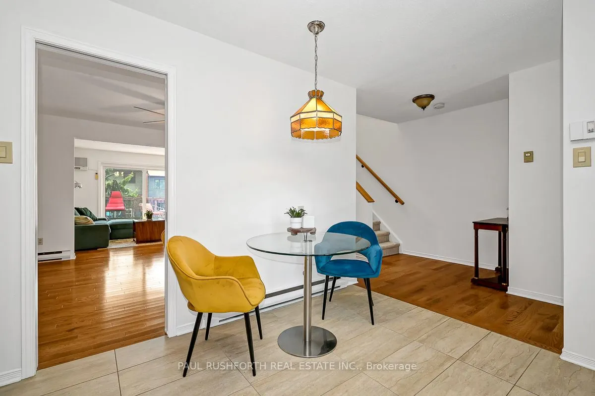 16 Oakley Avenue