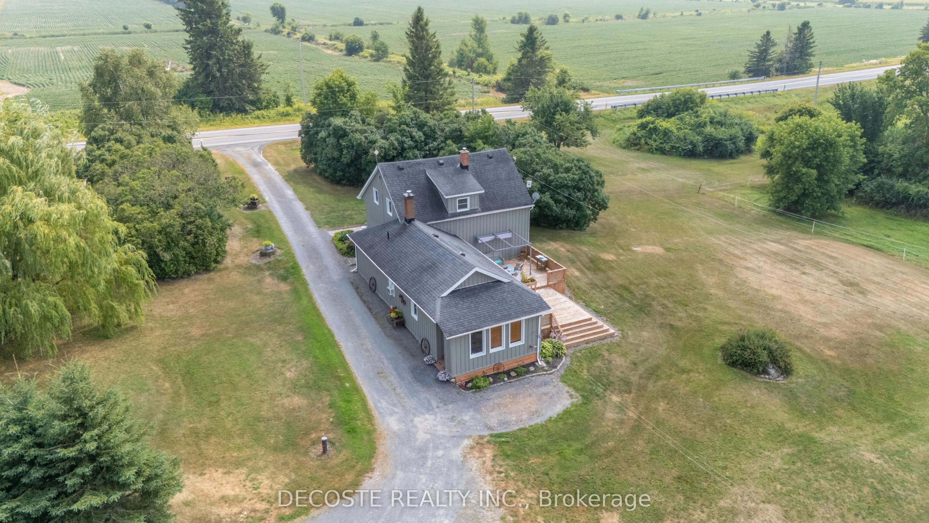 21695 Laggan-Glenelg Road