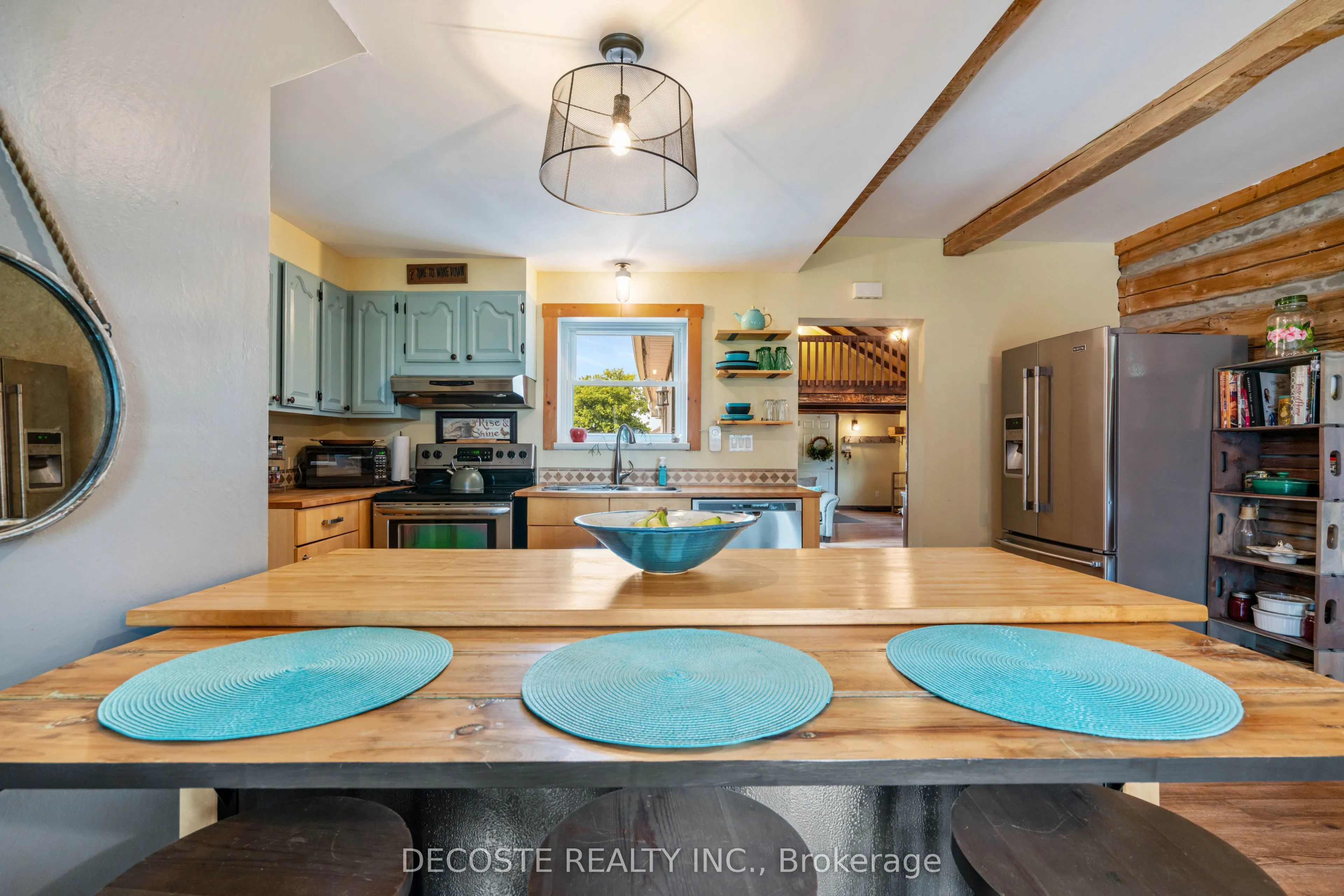 21695 Laggan-Glenelg Road