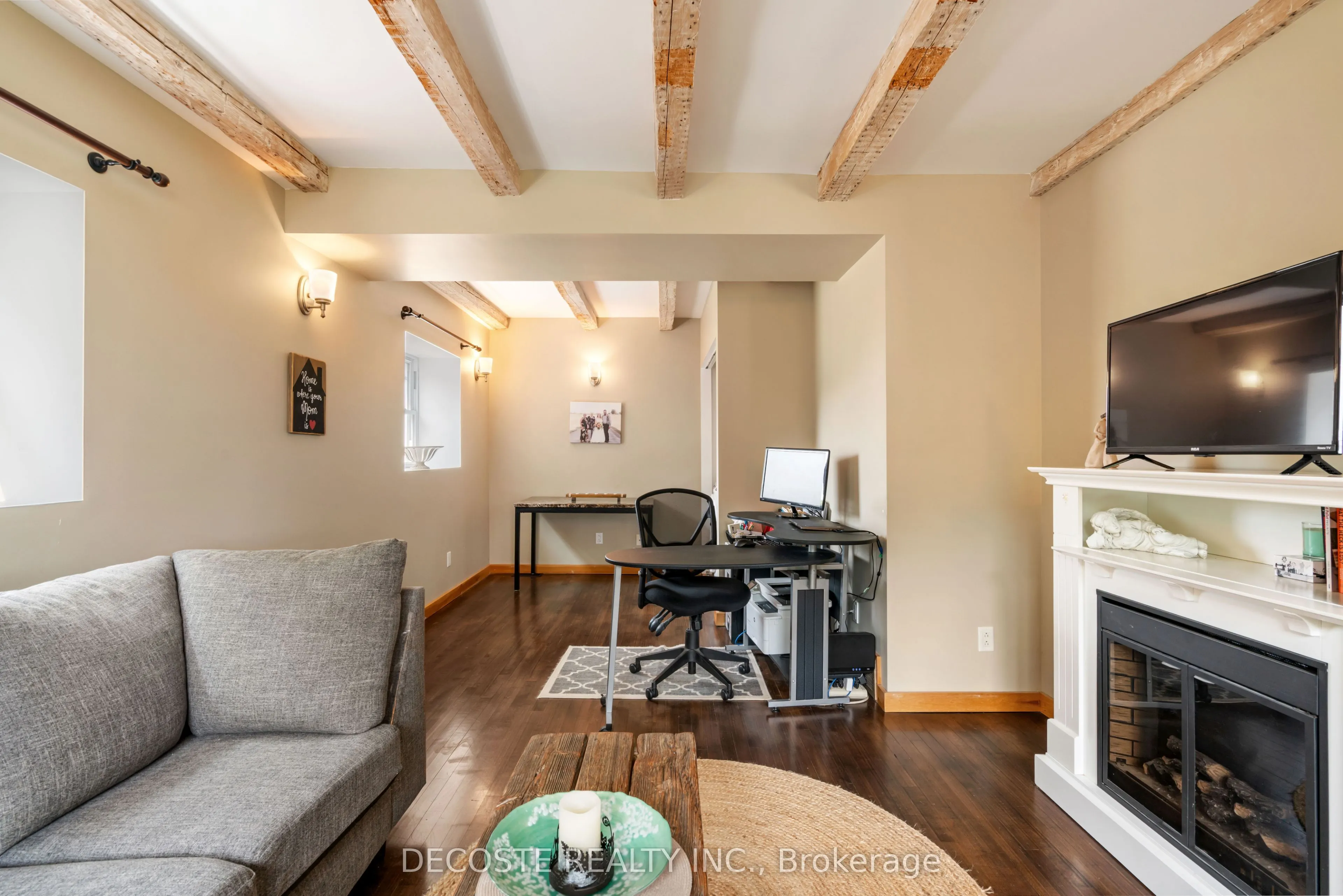 21695 Laggan-Glenelg Road