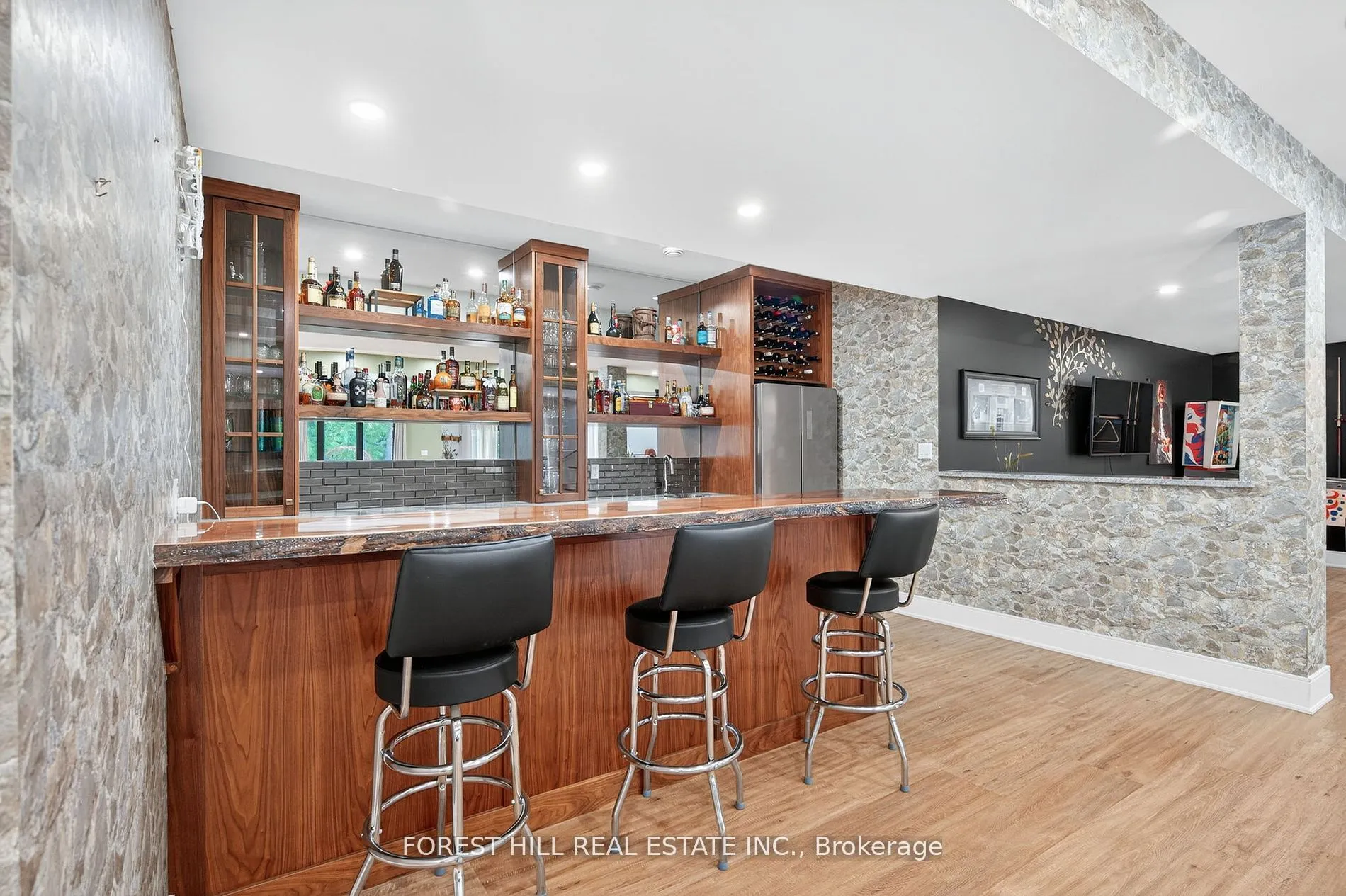 1308 County Road 40