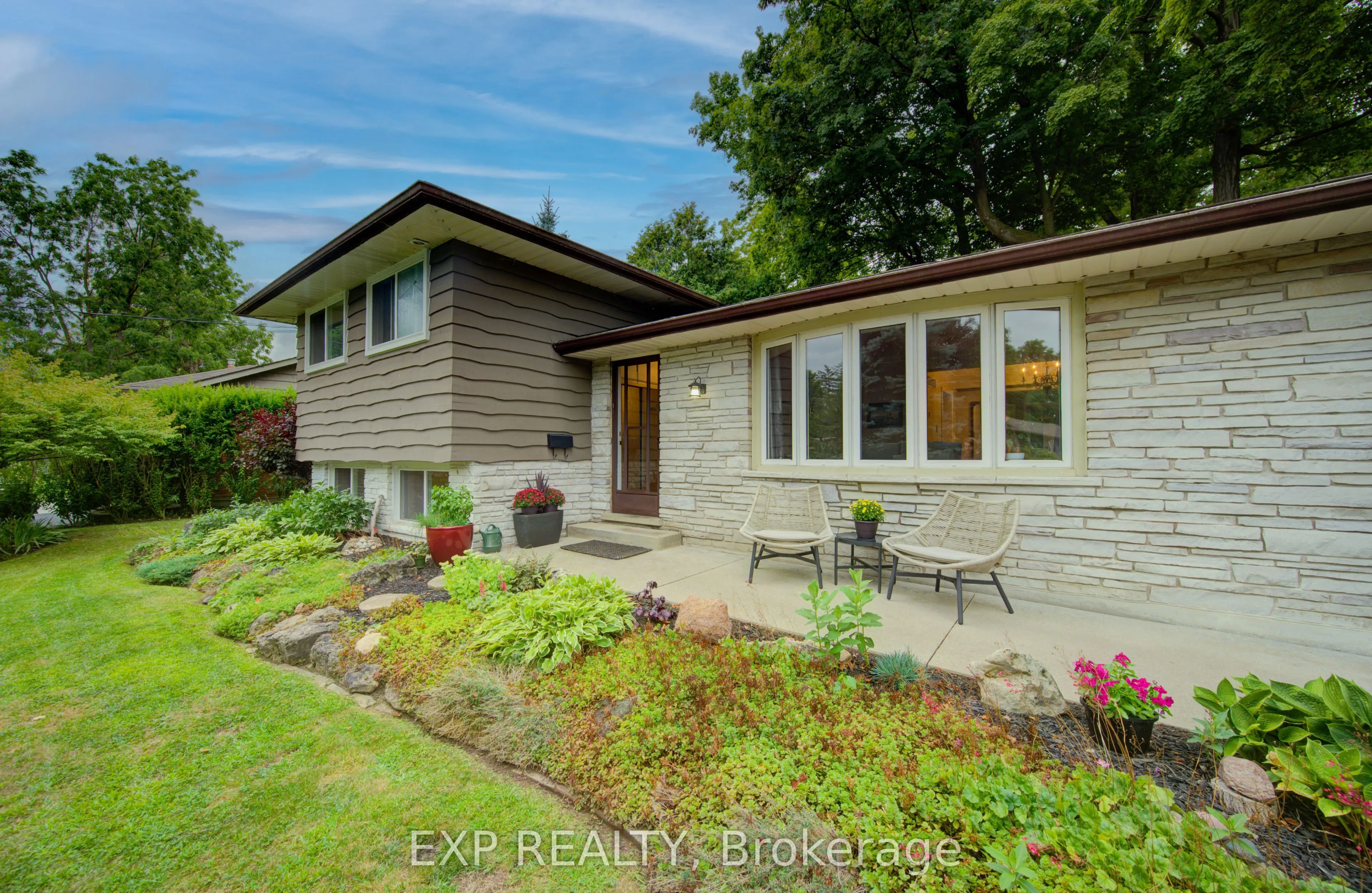 47 Hillcrest Lane