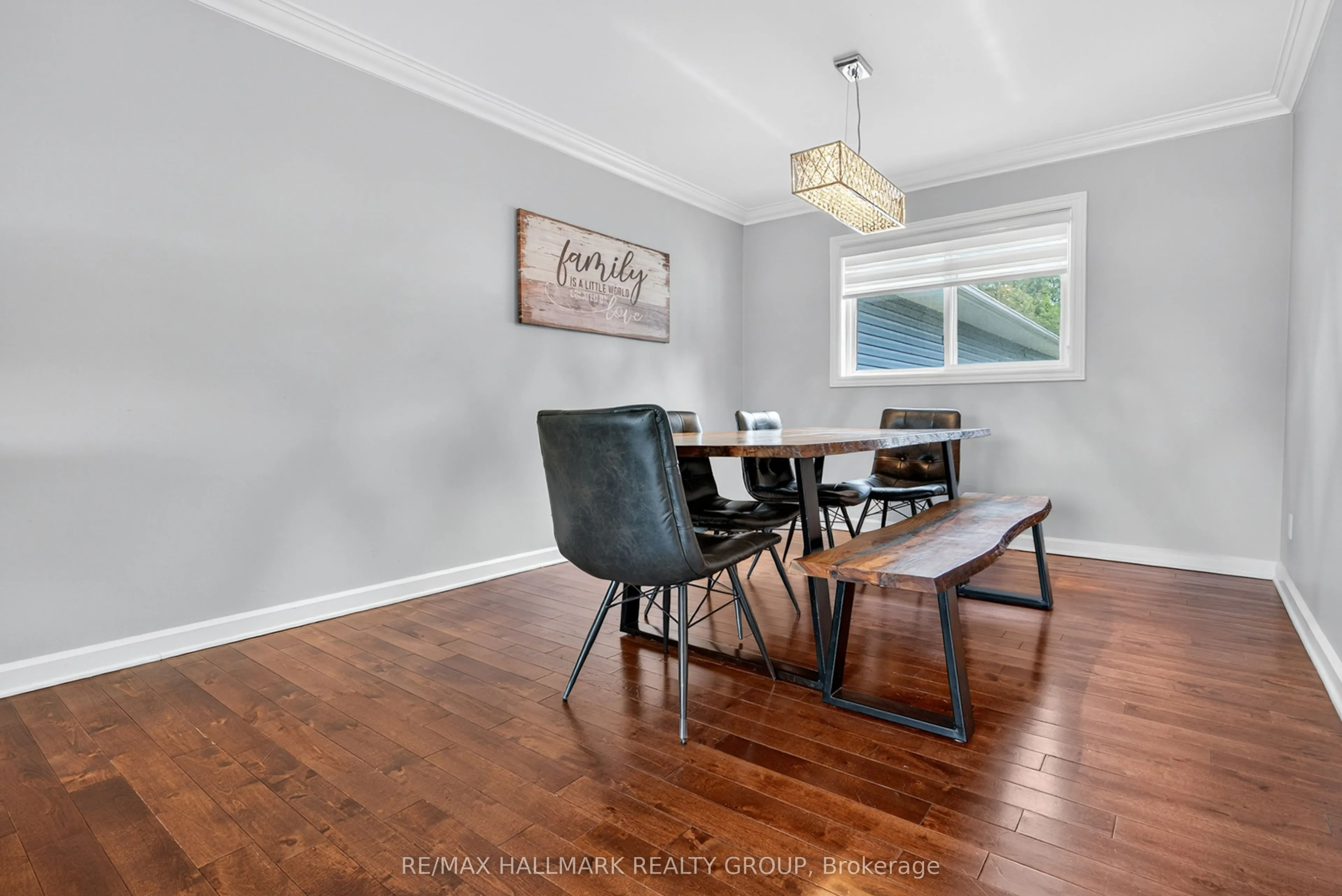 3740 Louiseize Road