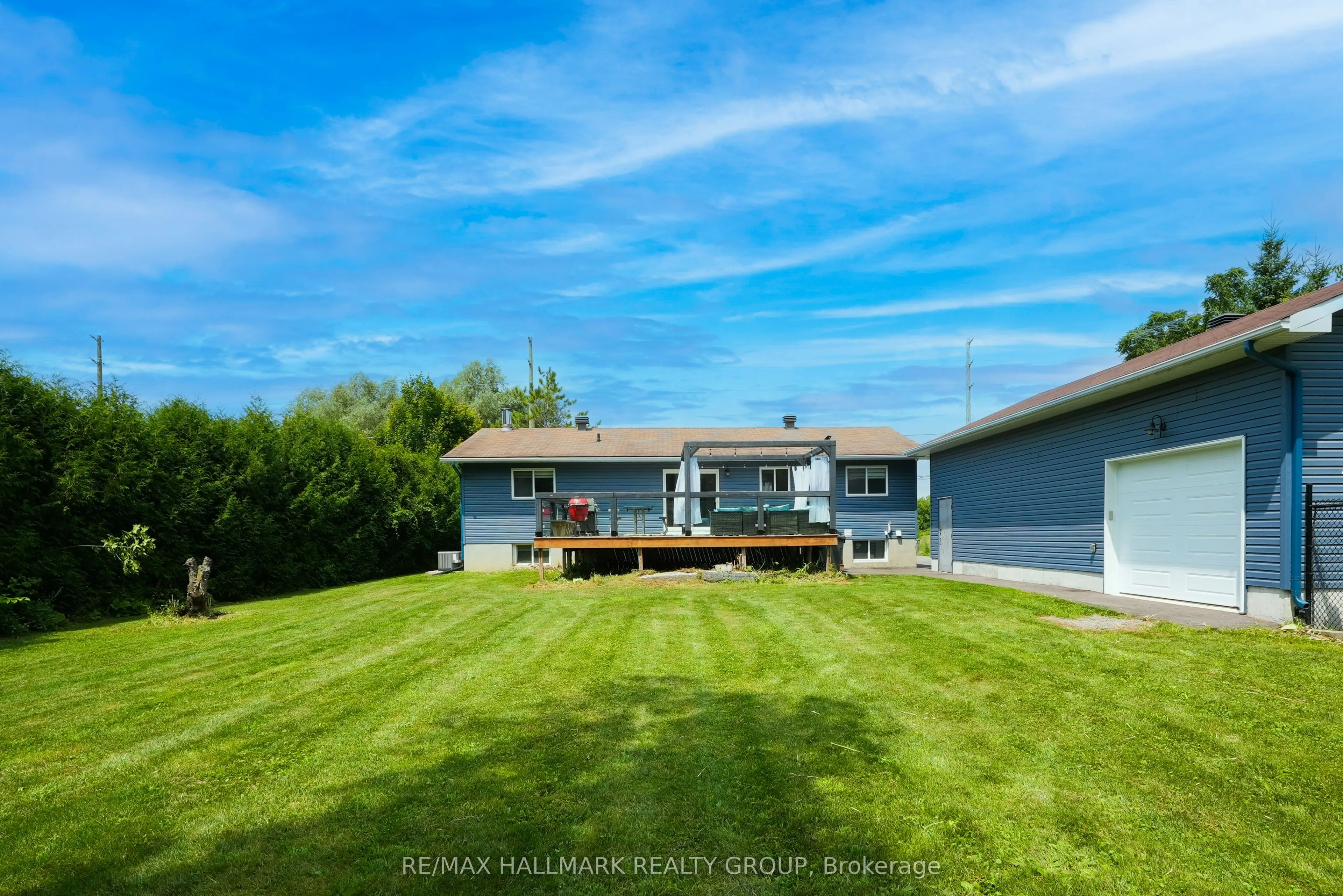 3740 Louiseize Road