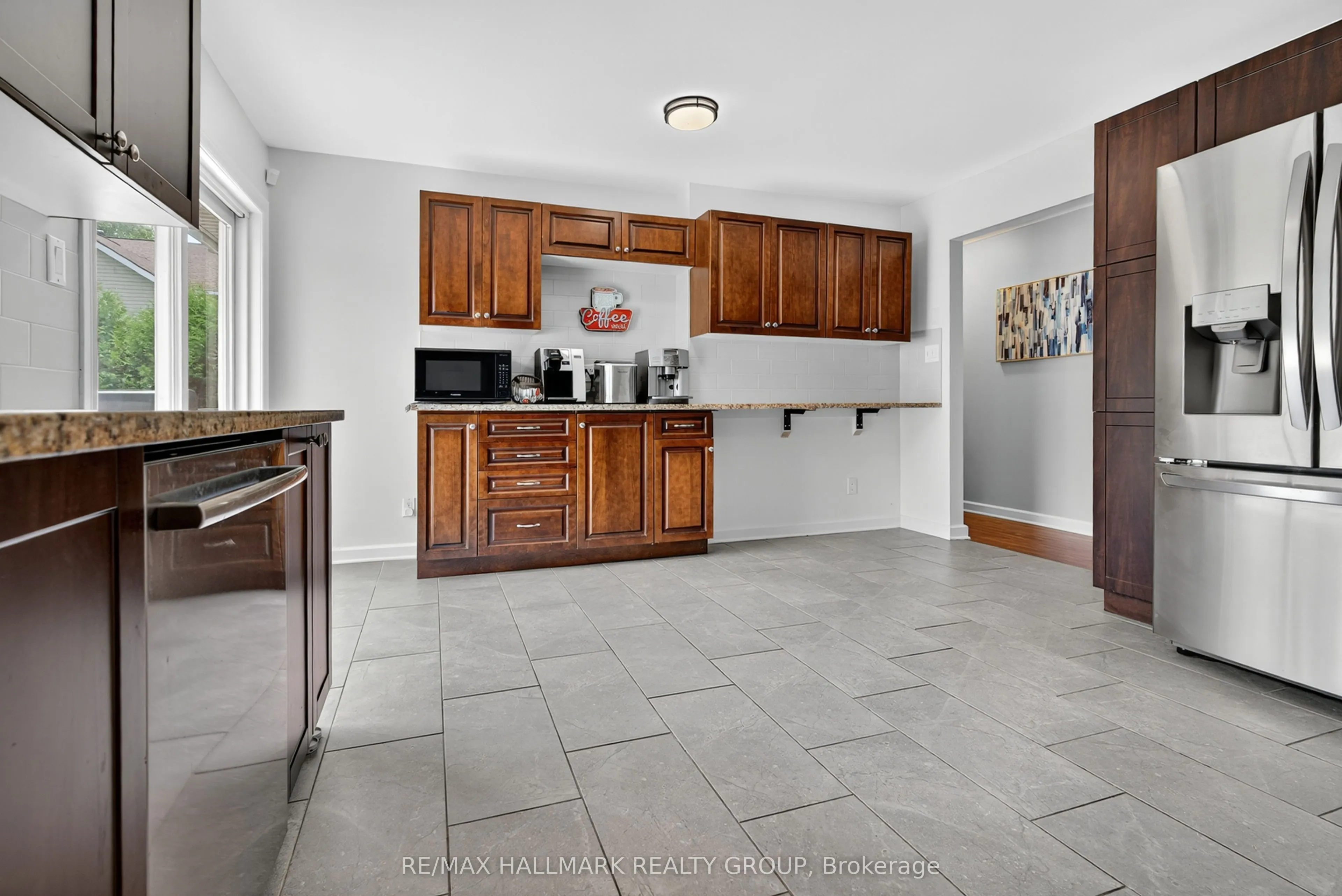 3740 Louiseize Road