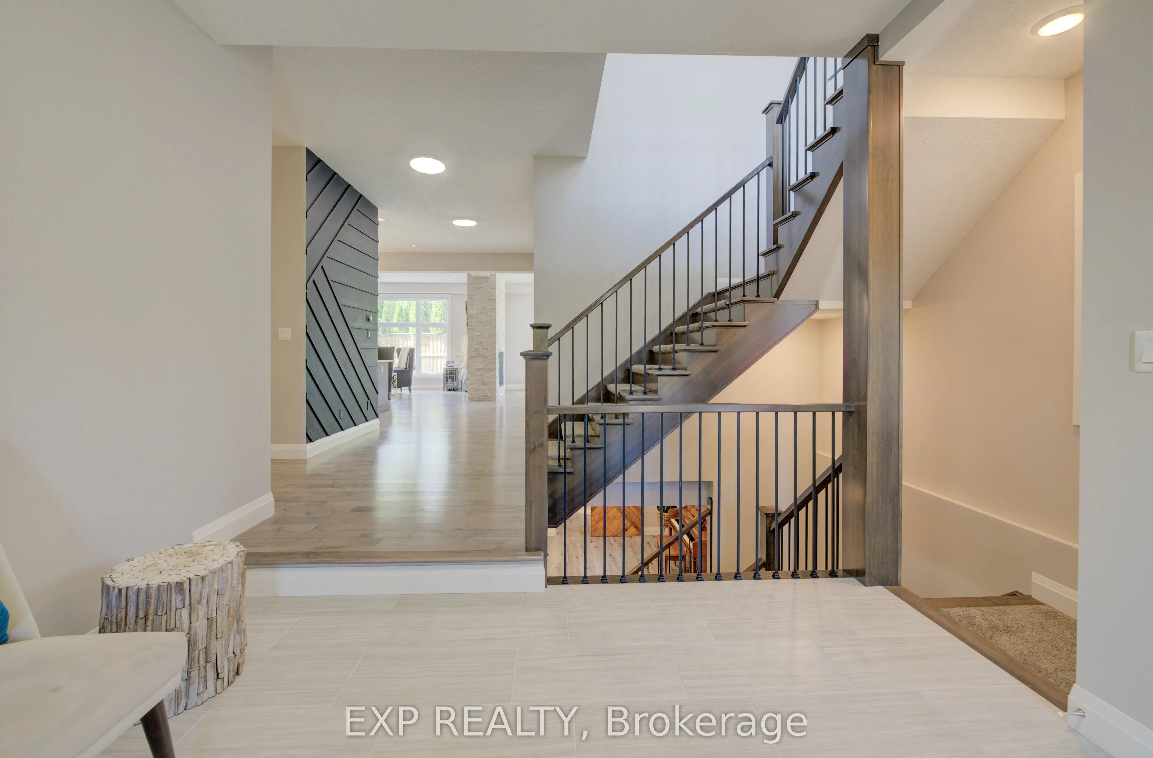 11 Deer Creek Street