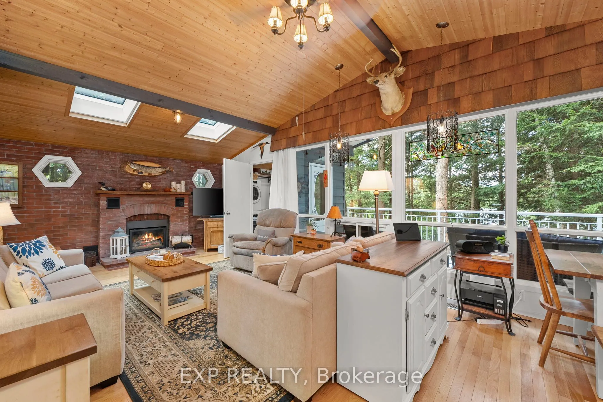 1105 Butterfly Road, #1