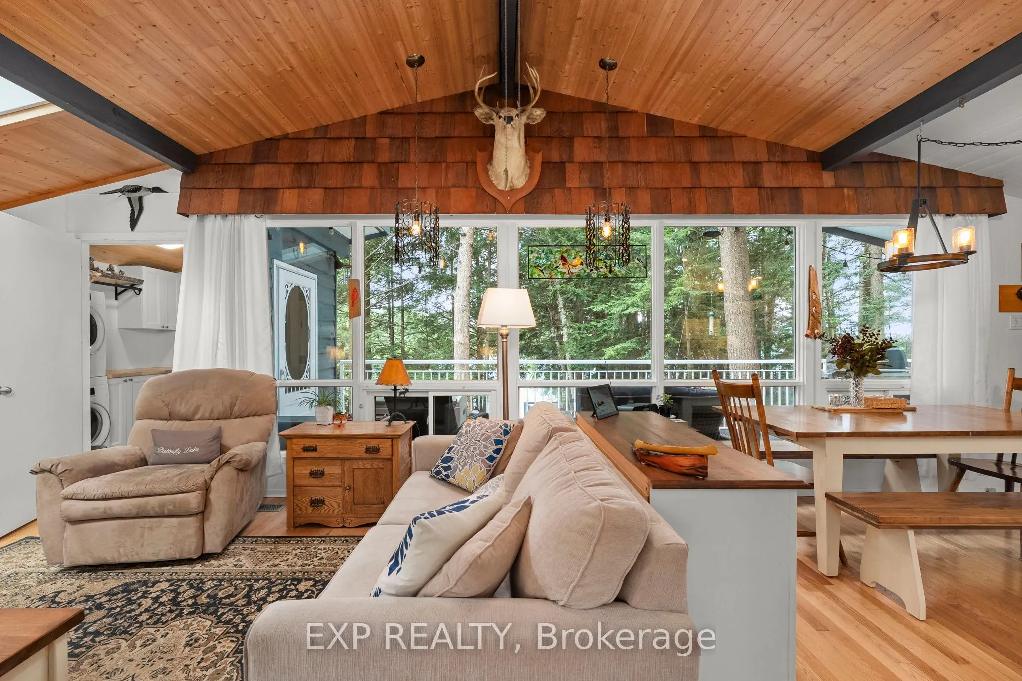 1105 Butterfly Road, #1