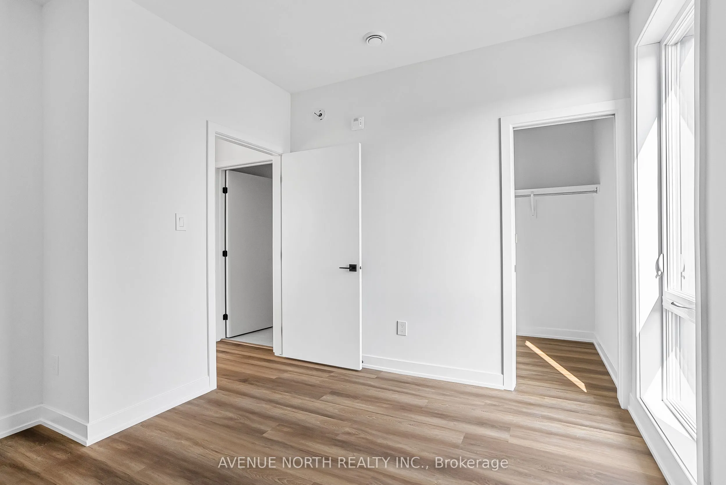 391 Dieppe Street, #05