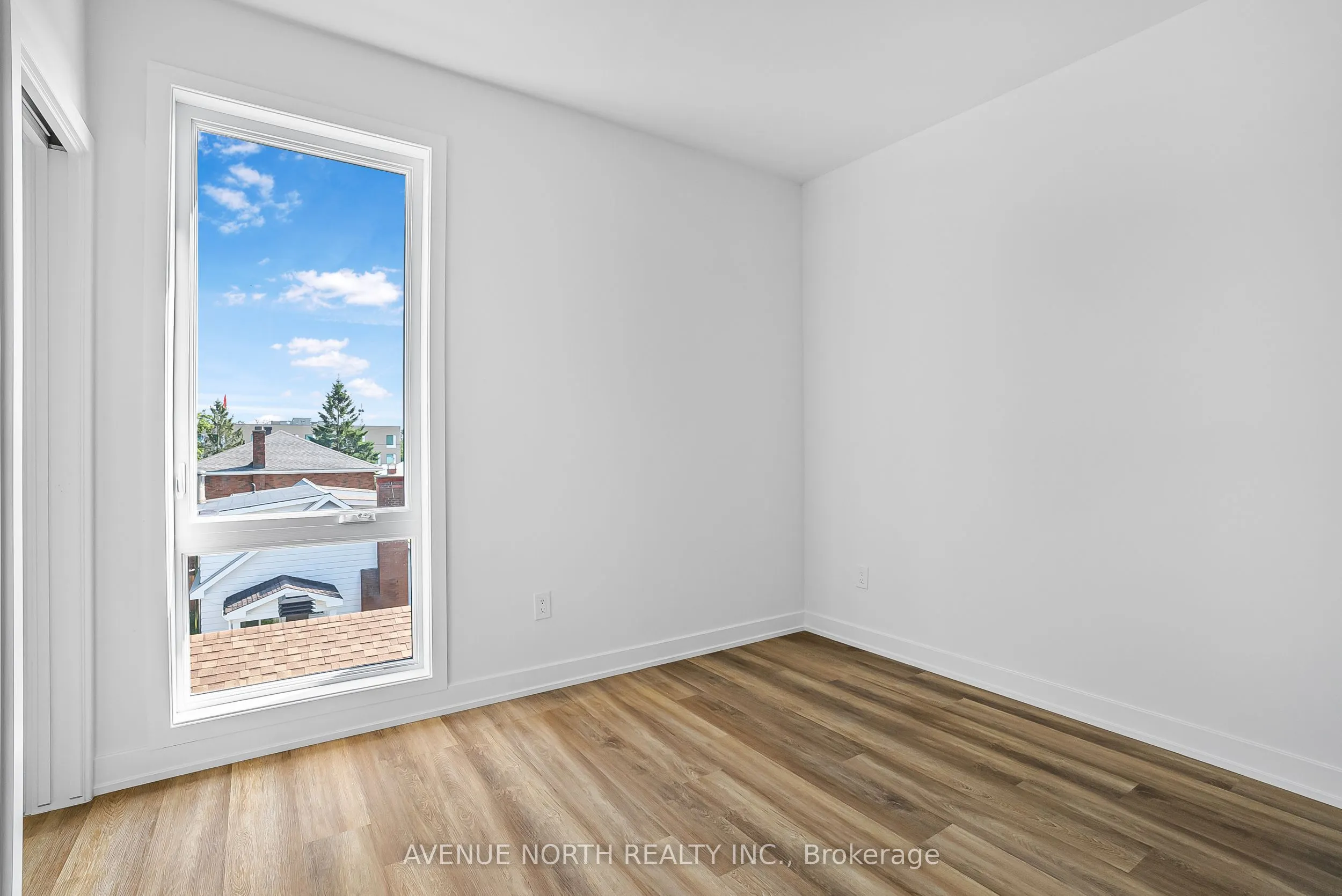 391 Dieppe Street, #05