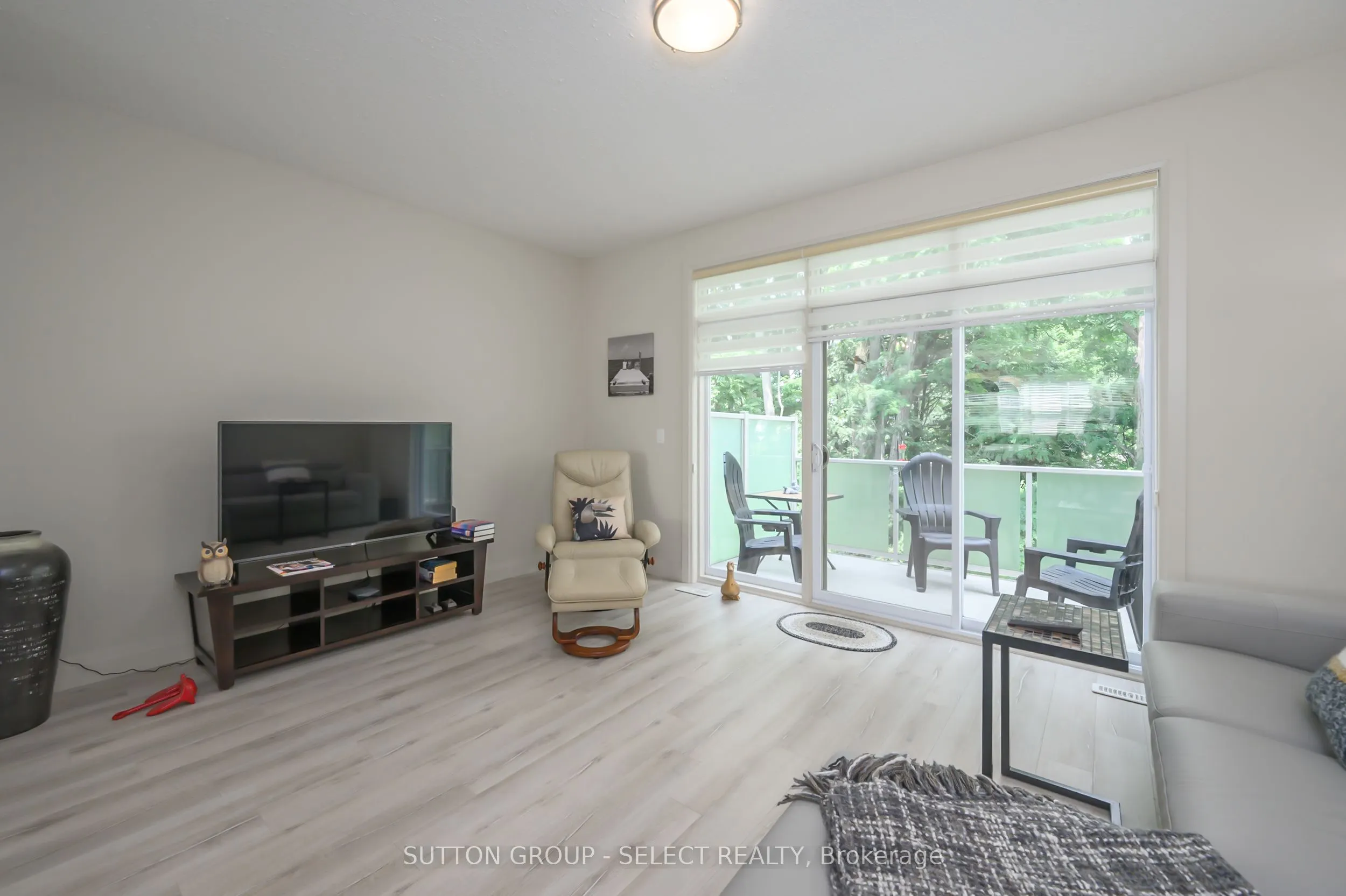 1040 Coronation Drive, #43