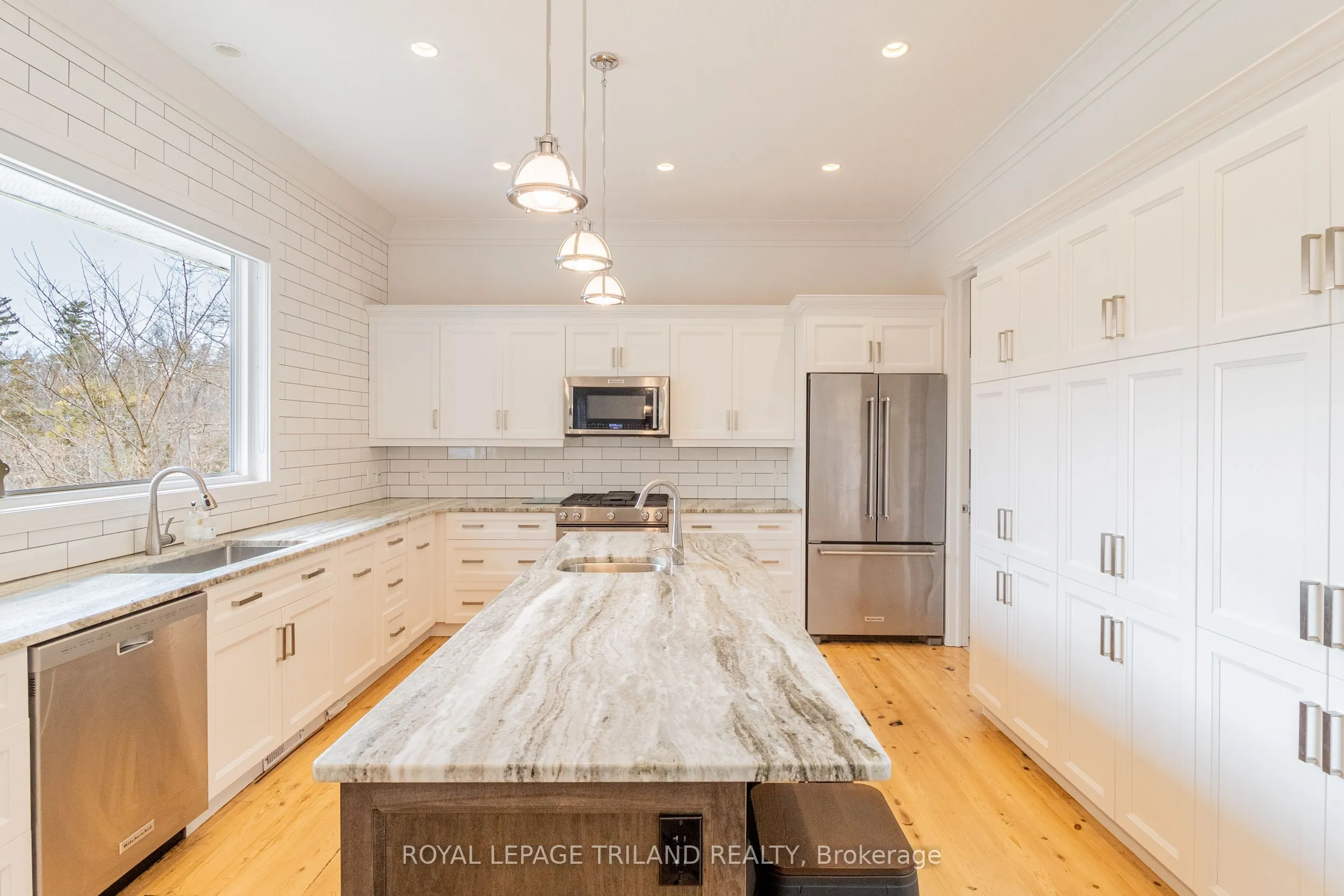 10099 Jennison Crescent